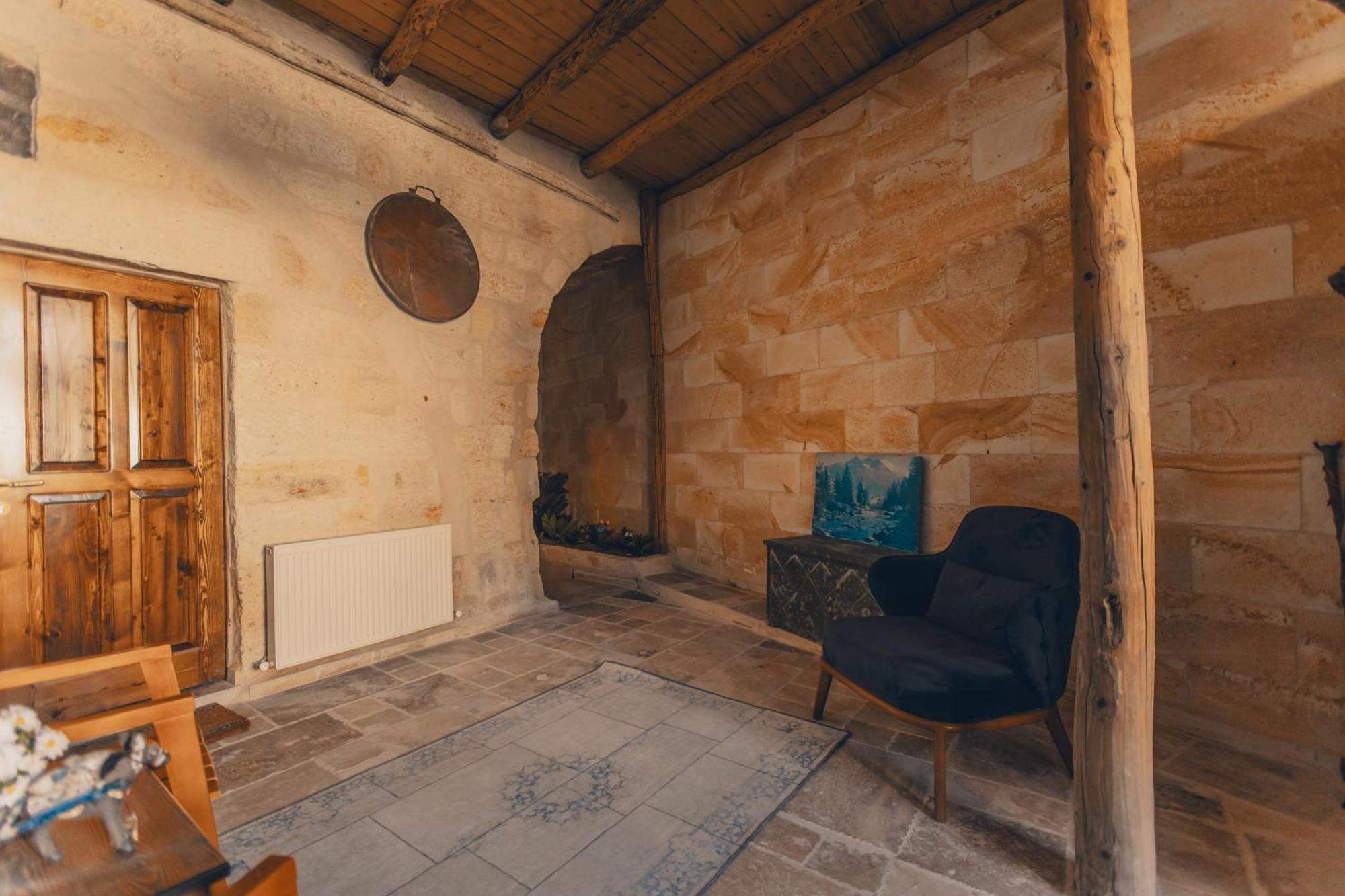Zula Cave House Hotel *