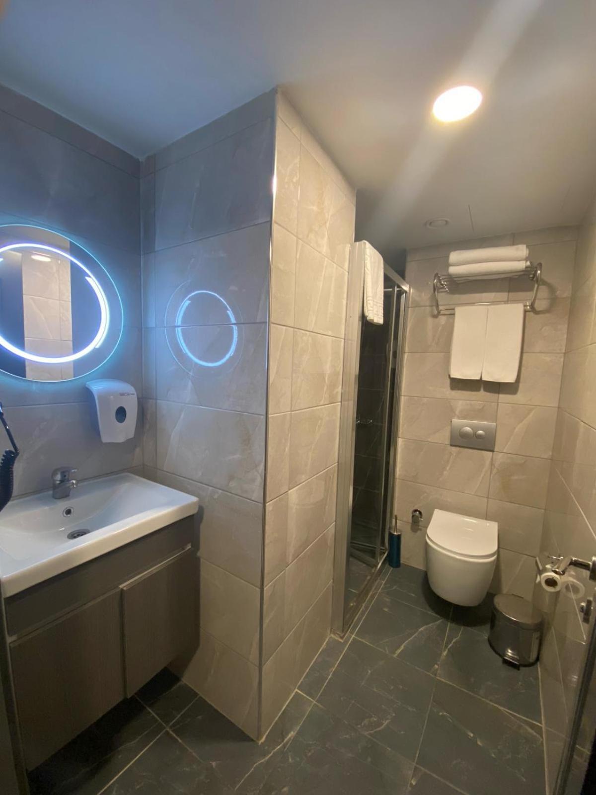 Hotel The Gate Kadikoey Downtown 4*