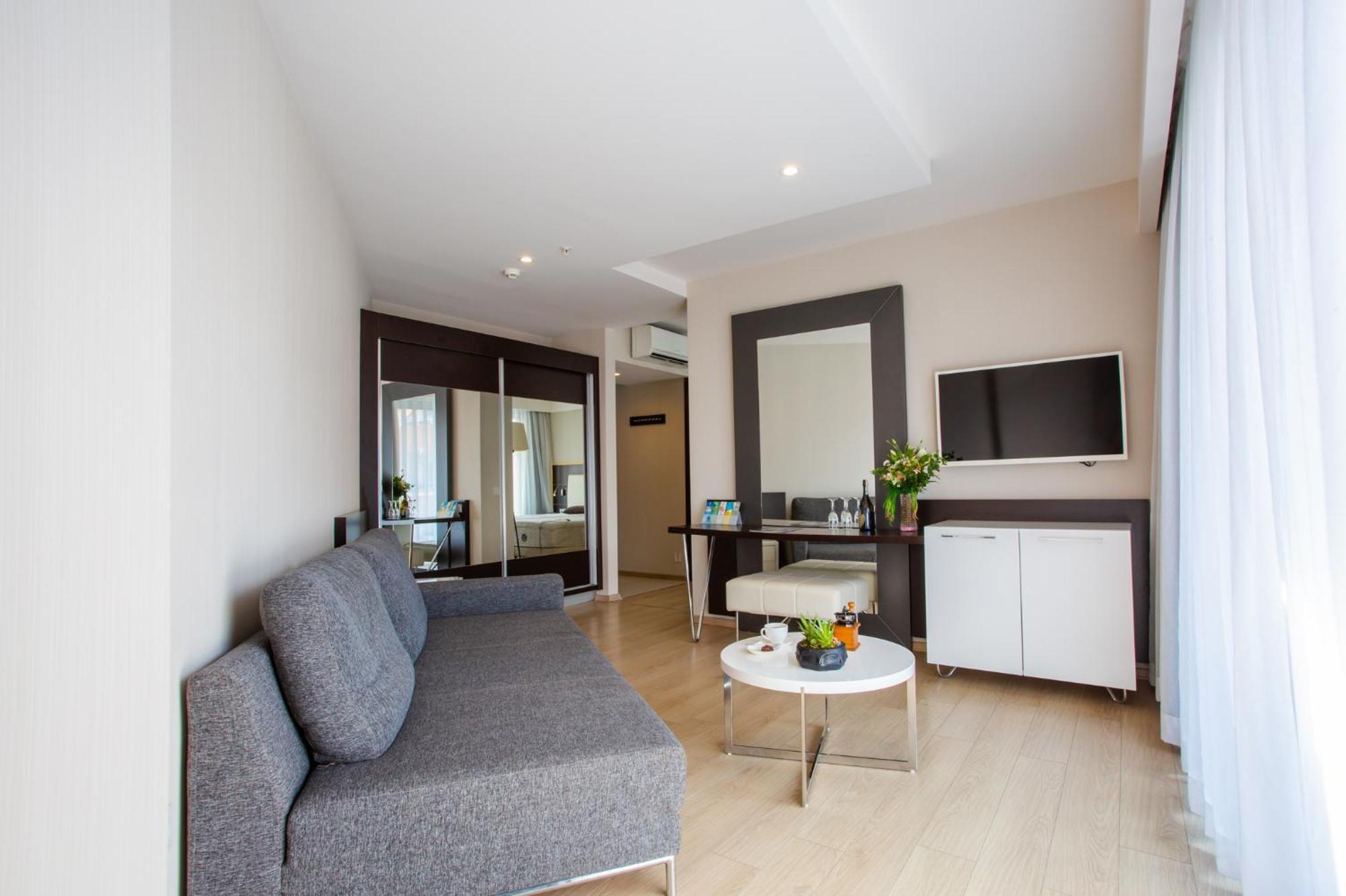 Hotel Selene & (adults Only) 5*
