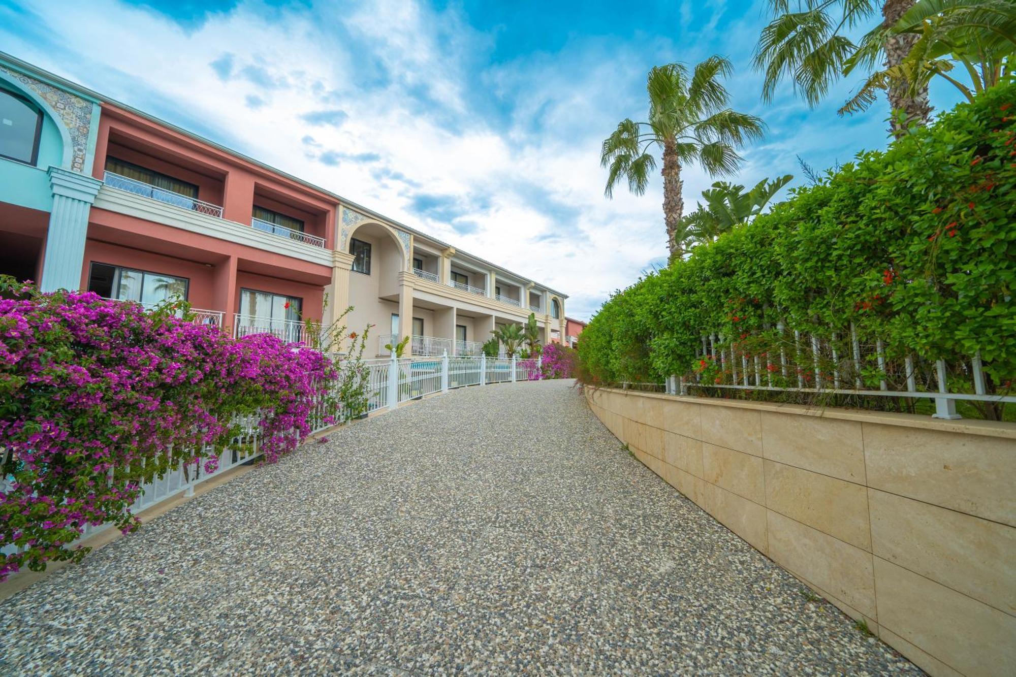 Hotel Granada Luxury - Family Kids Concept 5*