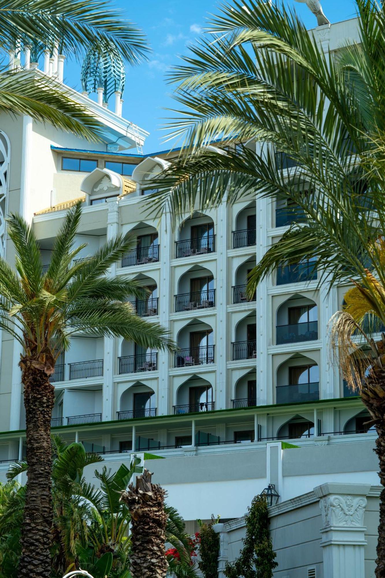 Hotel Granada Luxury - Family Kids Concept 5*