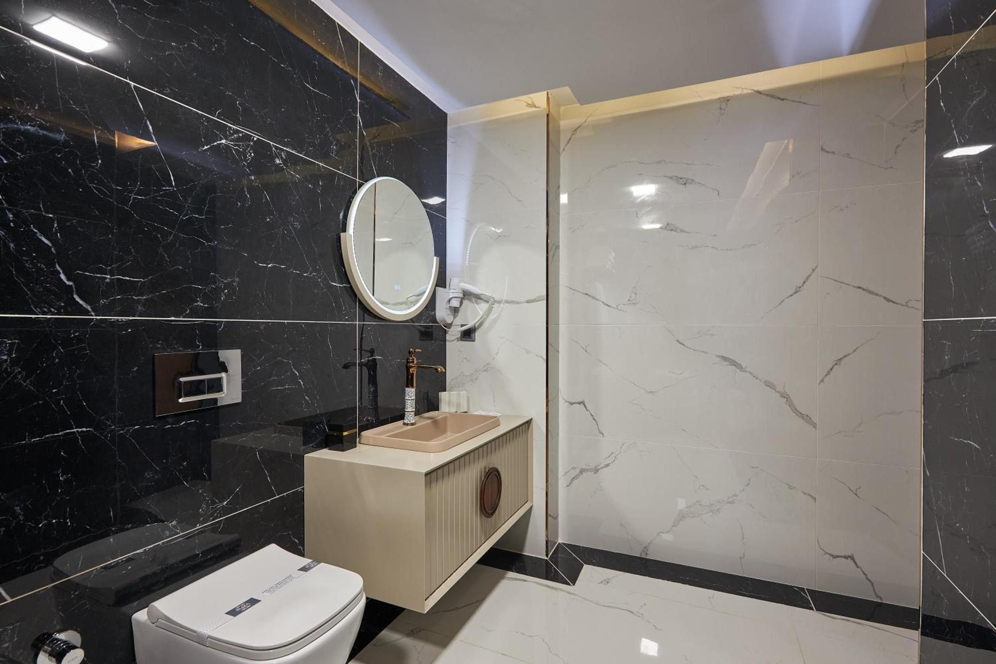 Trademark Collection By Wyndham Operla Airport 4*