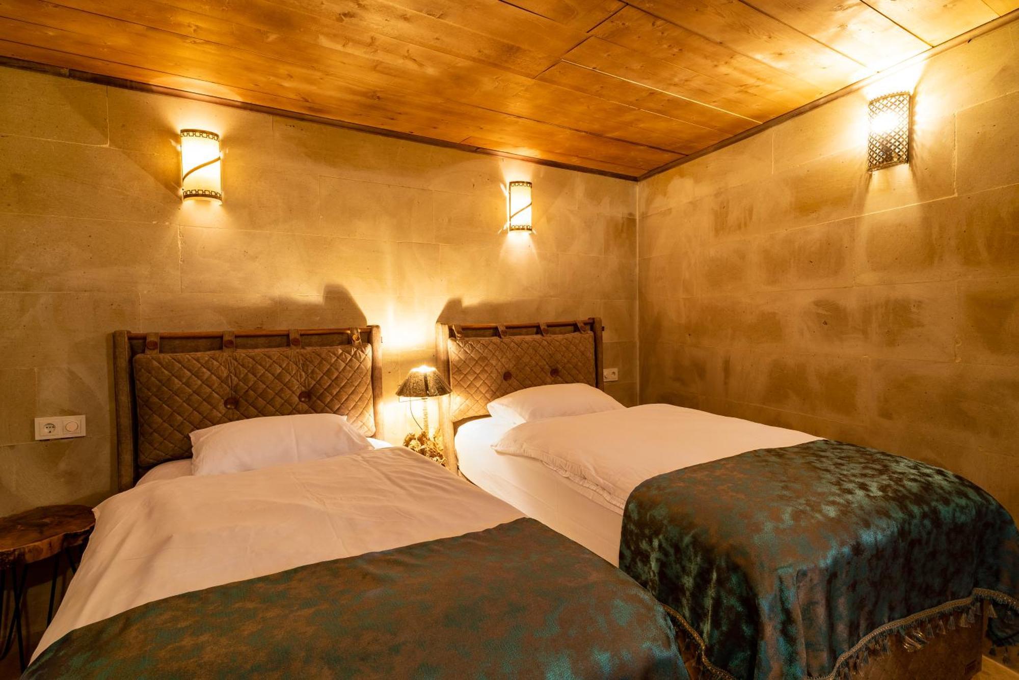 Hotel Atilla's Cave 4*