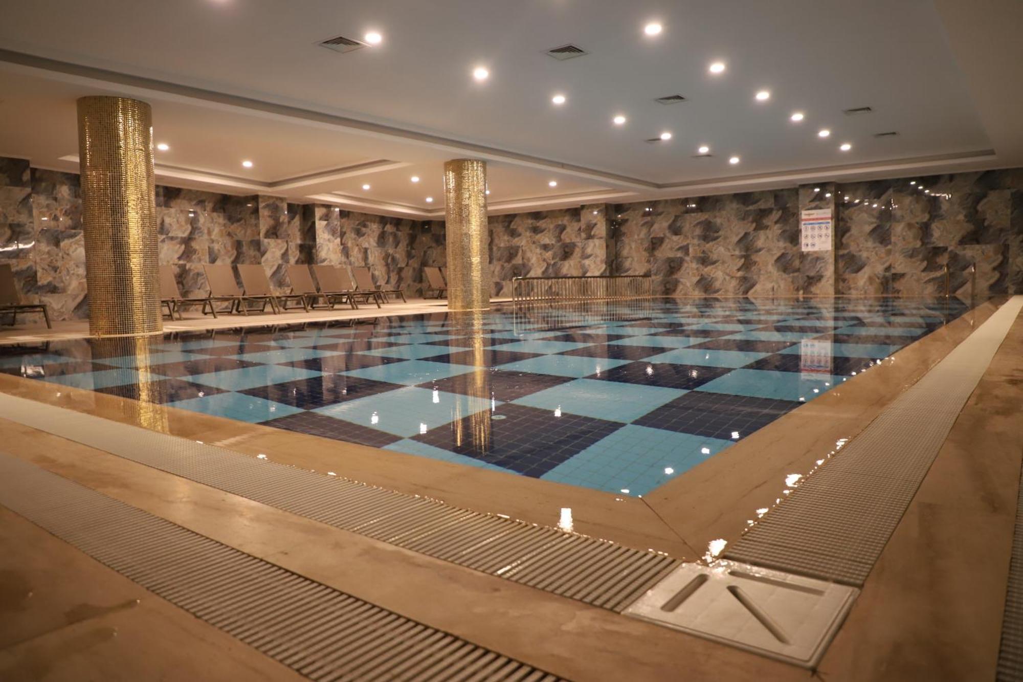 City Point Beach&spa 5*