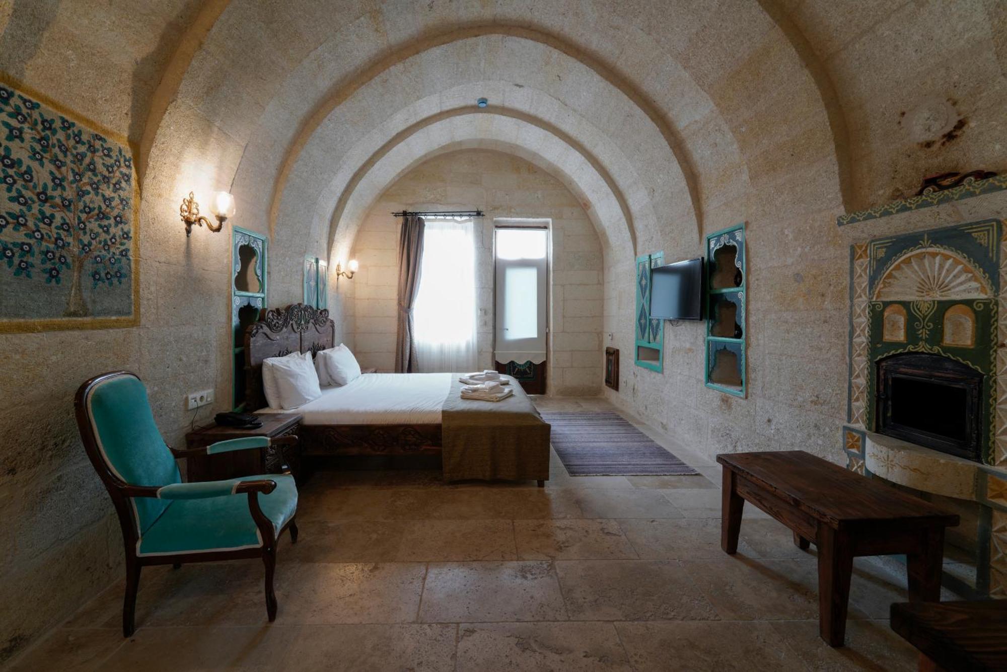 Hotel Capp Royal Cave