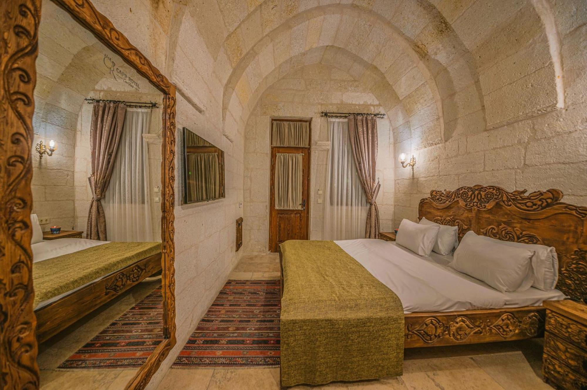 Capp Royal Cave Hotel