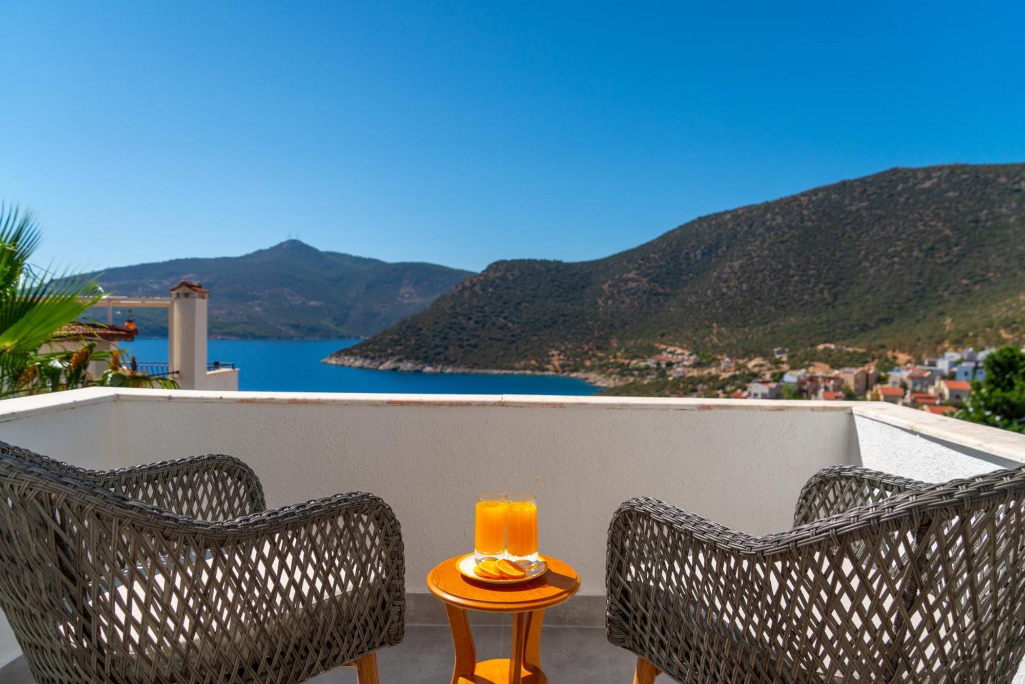 Kaya Kalamar Apartment