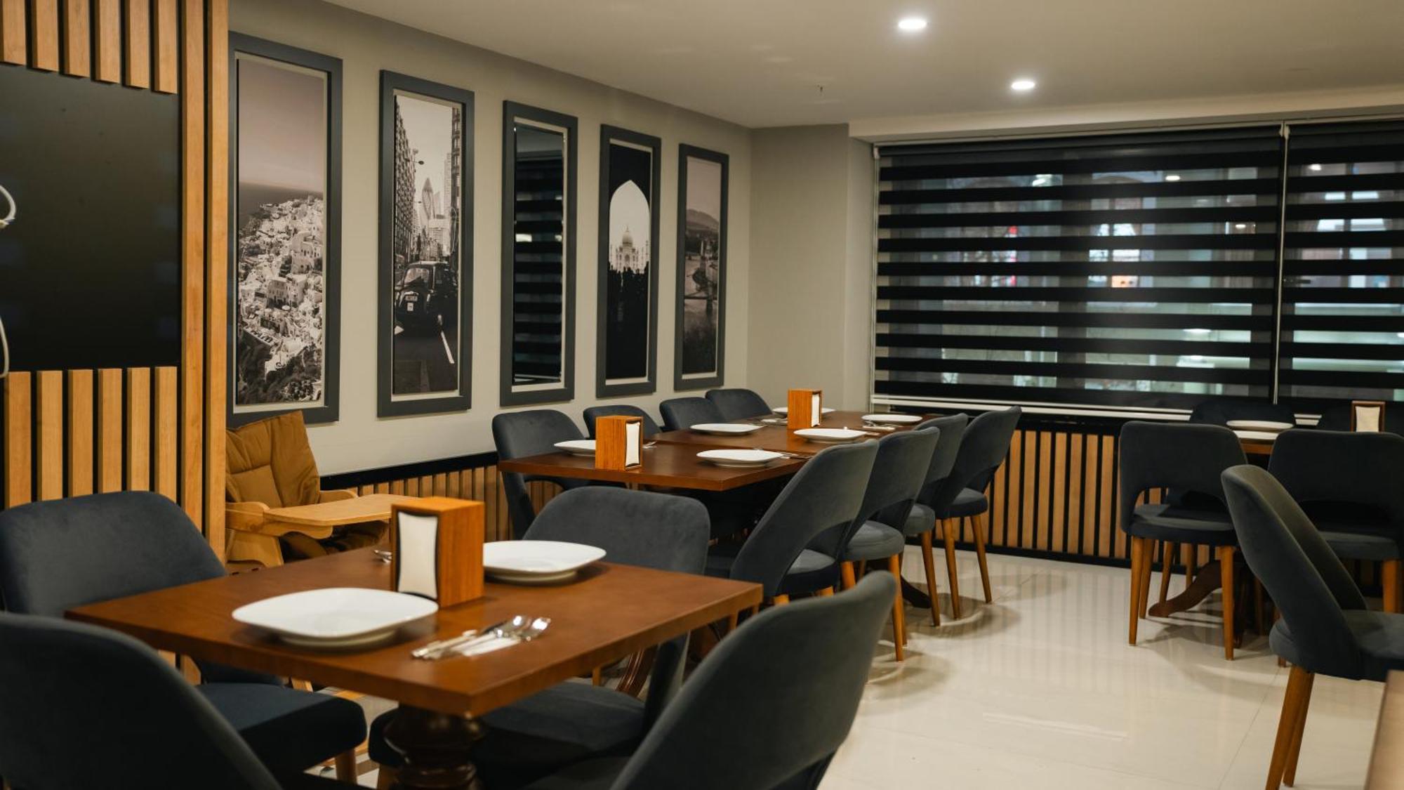Cip & - Bakirkoey Center Hotel 4*