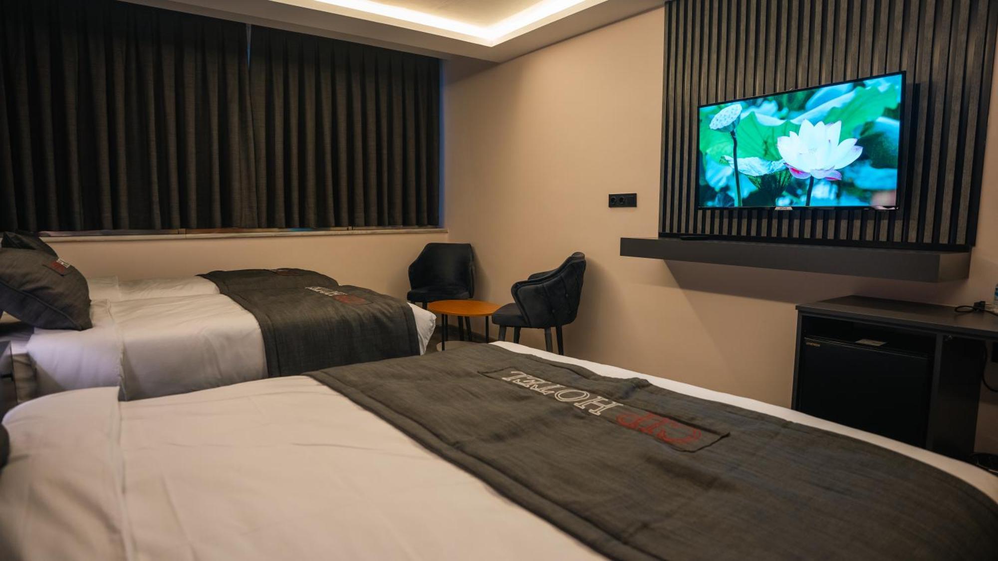 Cip & - Bakirkoey Center Hotel 4*