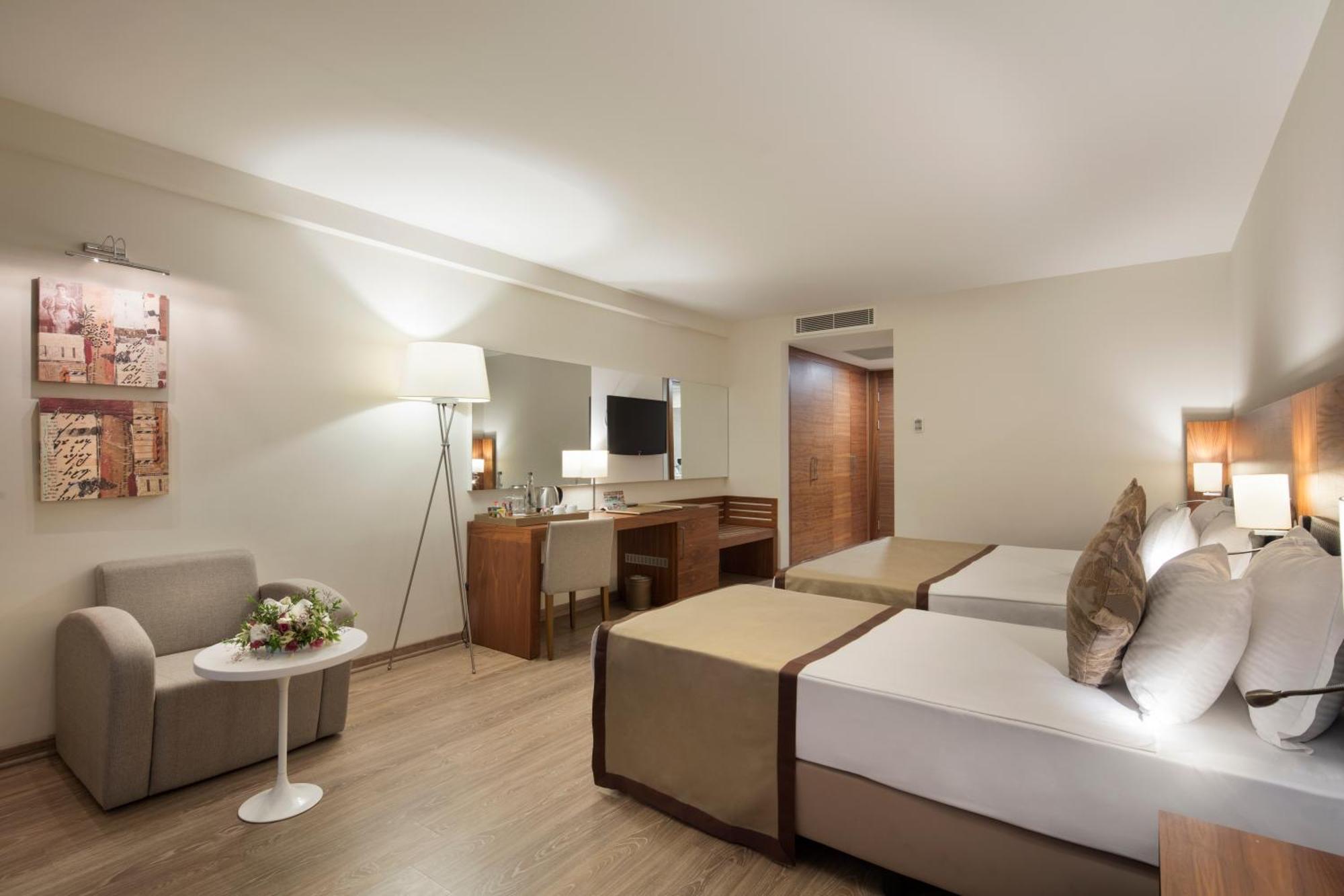 Nirvana Mediterranean Excellence Resort Beldibi (Kemer)