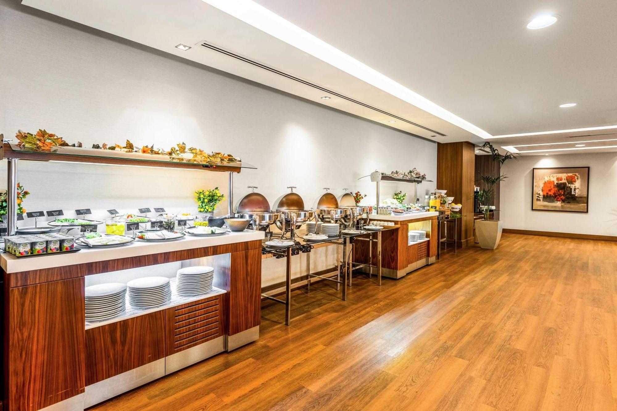 Hotel Radisson Residences Avrupa Tem