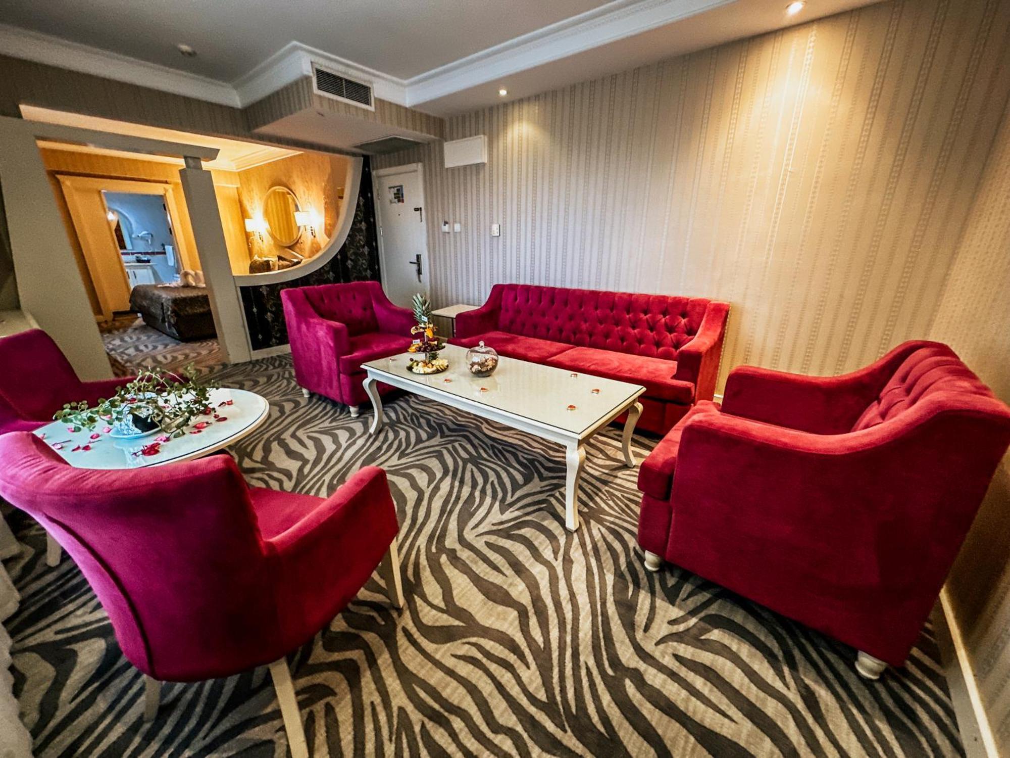 Elegance & Wellness-aqua Hotel 4*