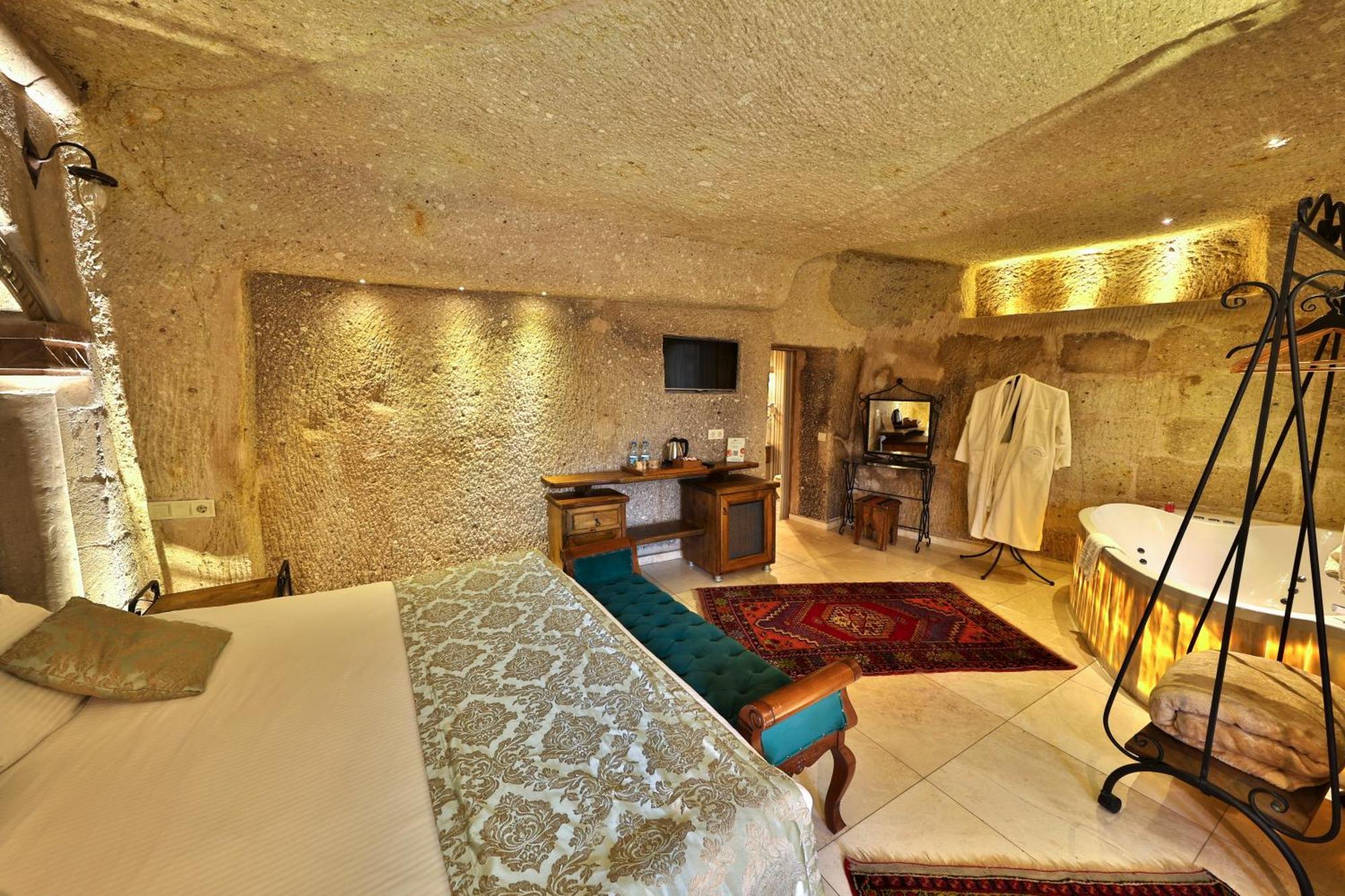 Hotel Divan Cave House