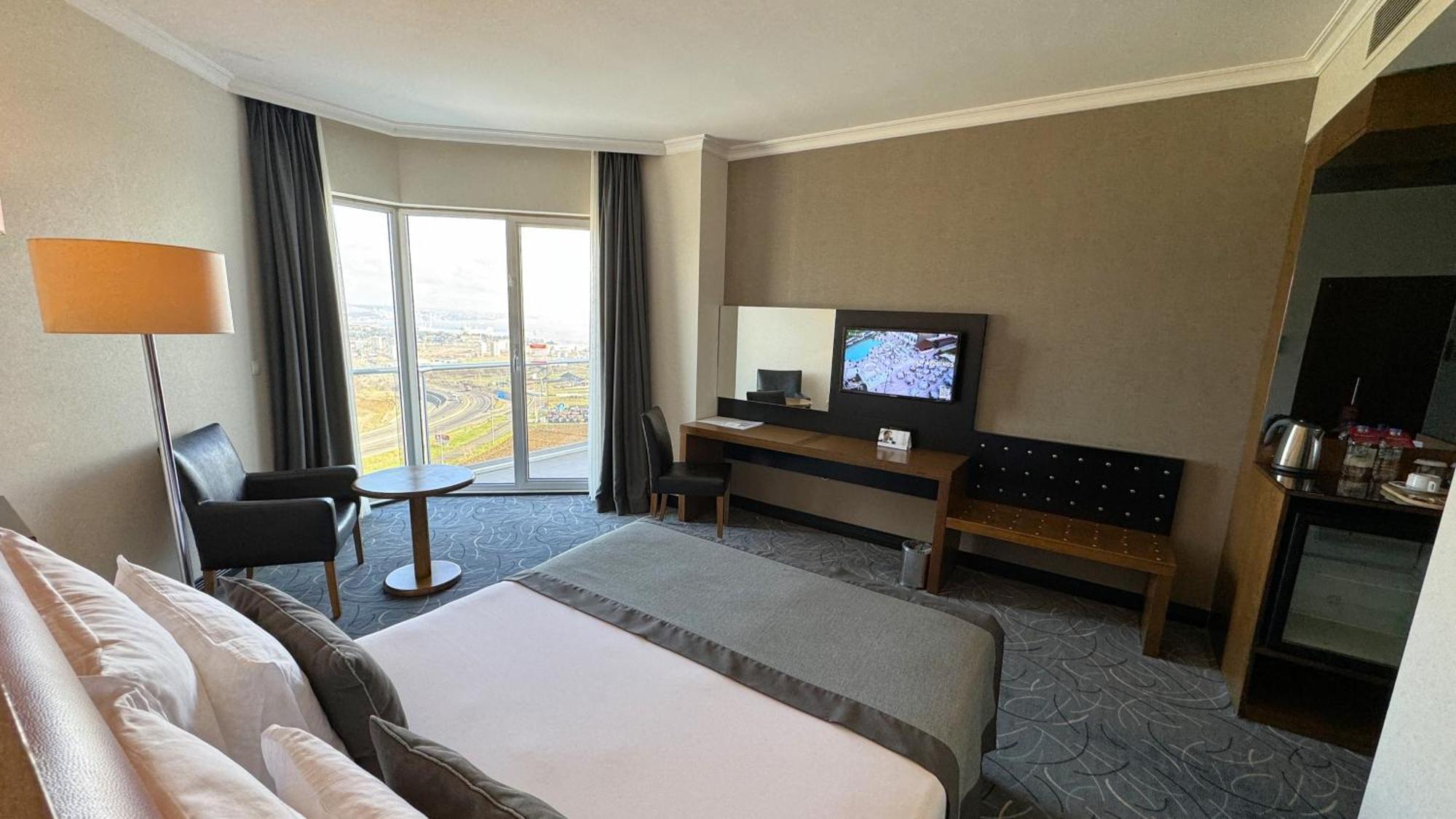 Ramada By Wyndham 5*