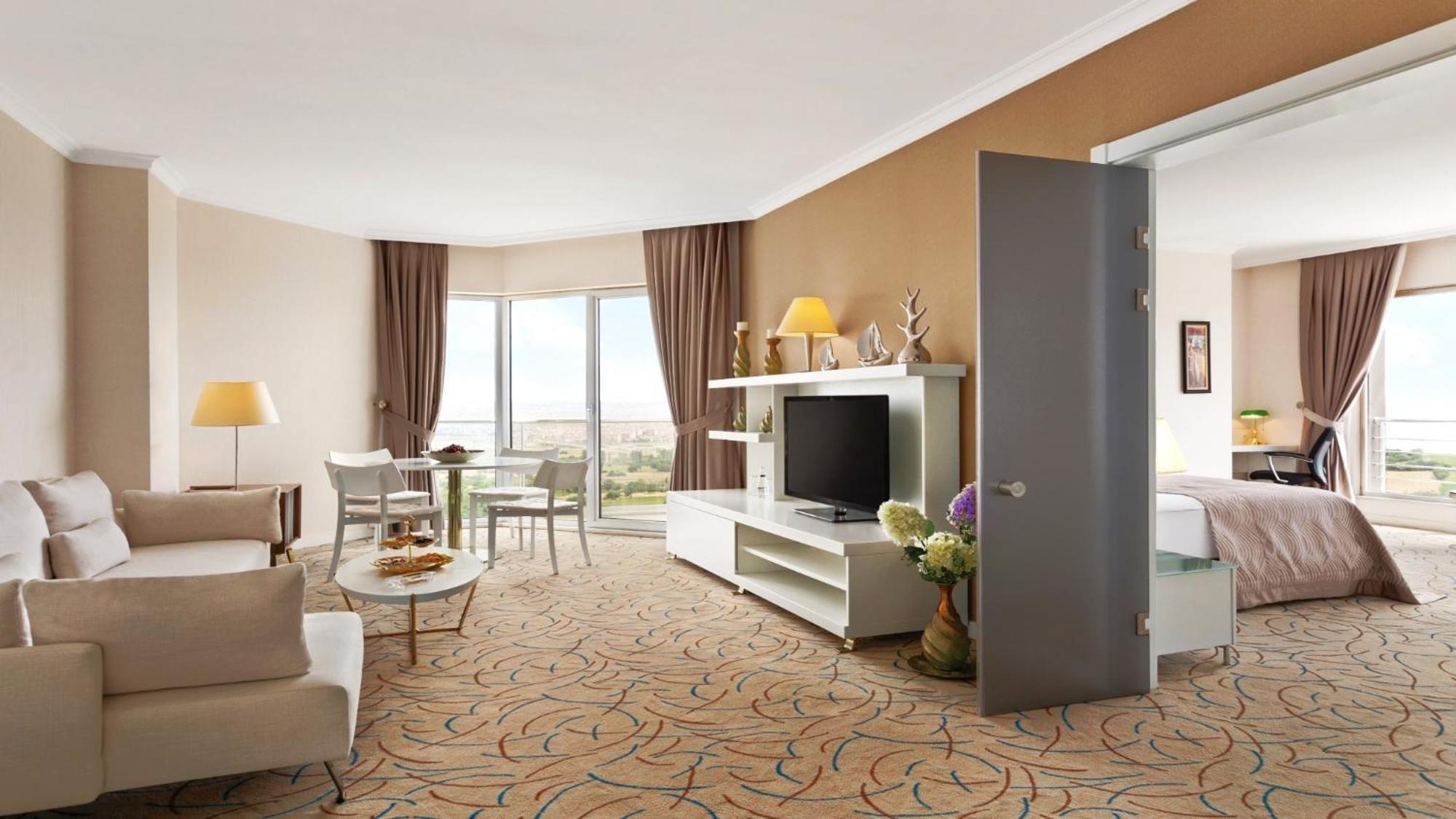 Ramada By Wyndham 5* Tekirdag