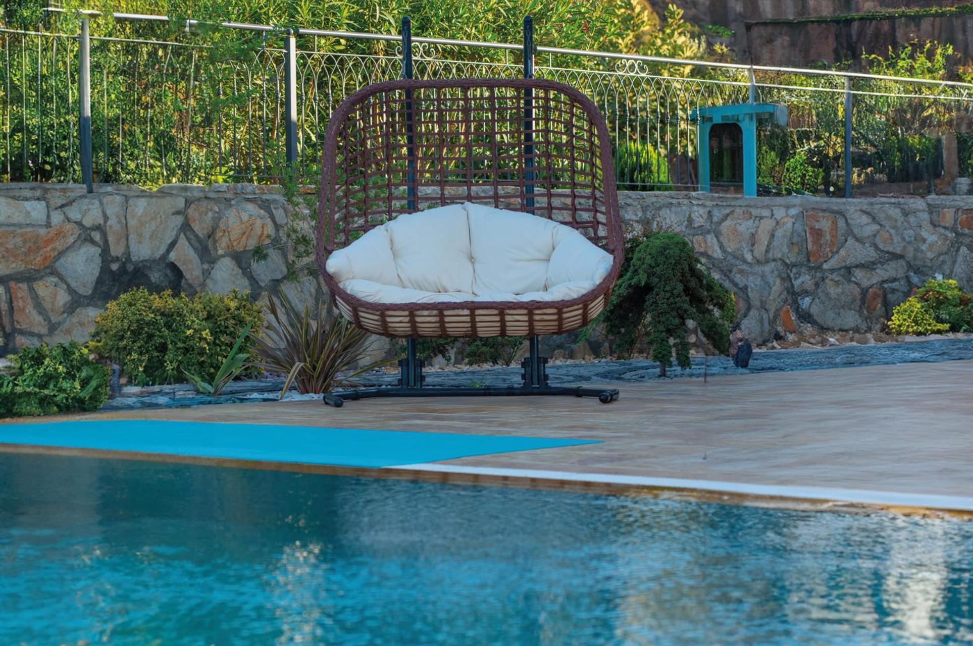 Neveda Mit Tennis Und Basketballplatz Villa *