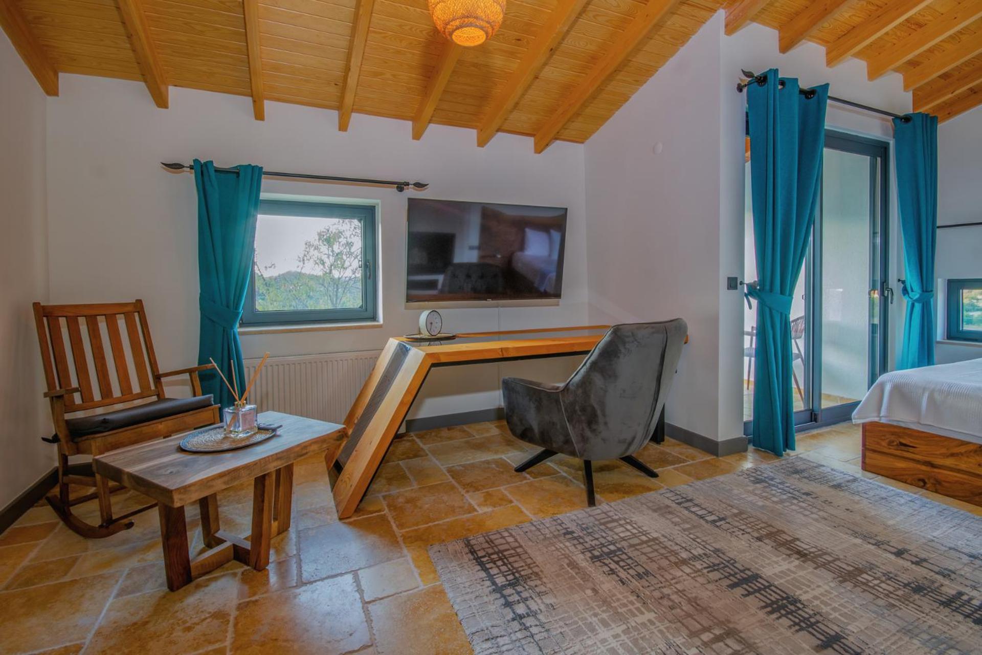 Villa Neveda Mit Tennis Und Basketballplatz *