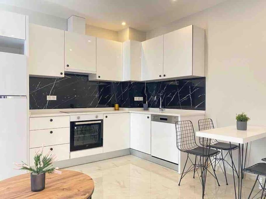 Jasmin 6 Apartment *
