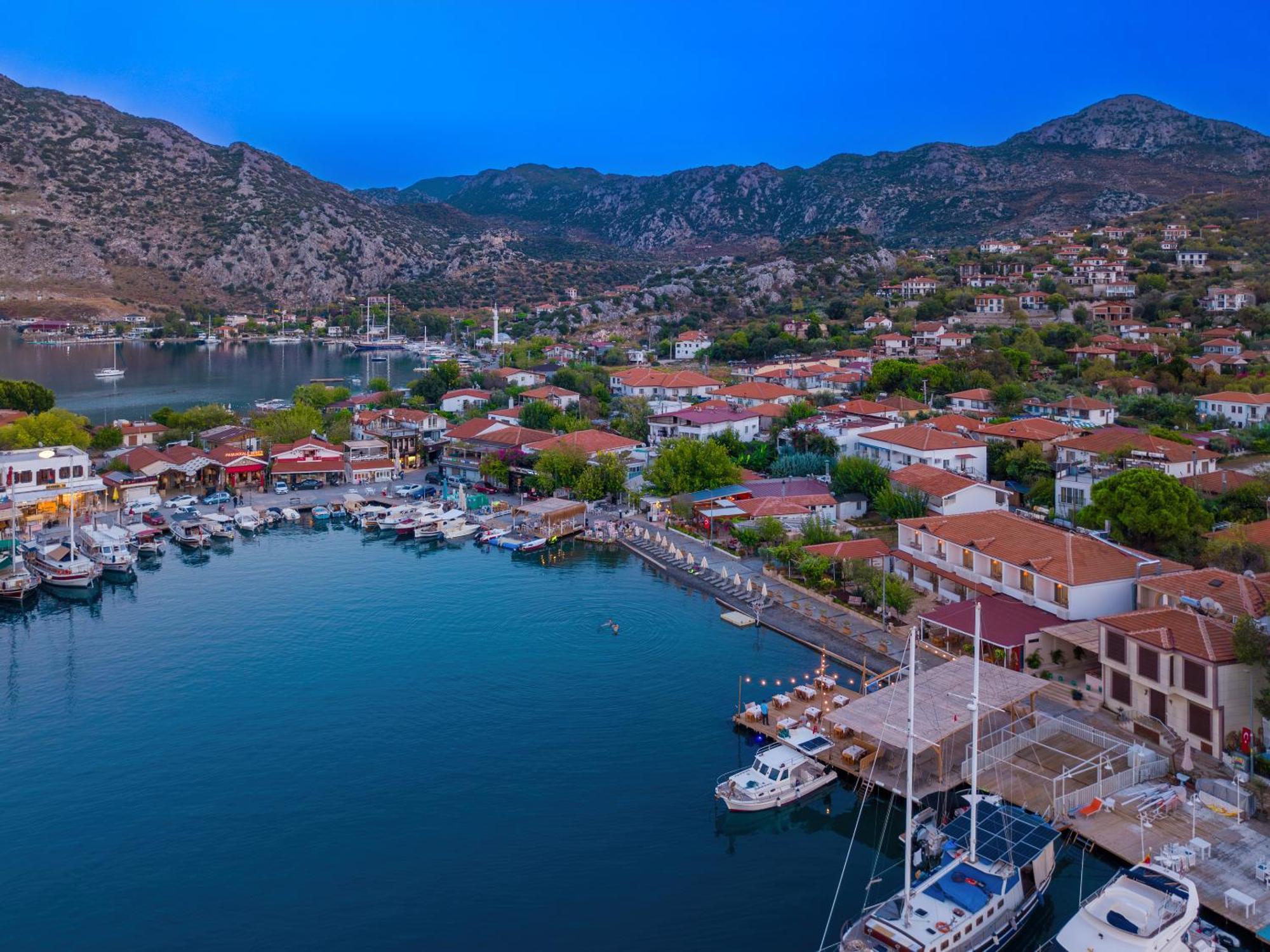 Base Selimiye Marmaris