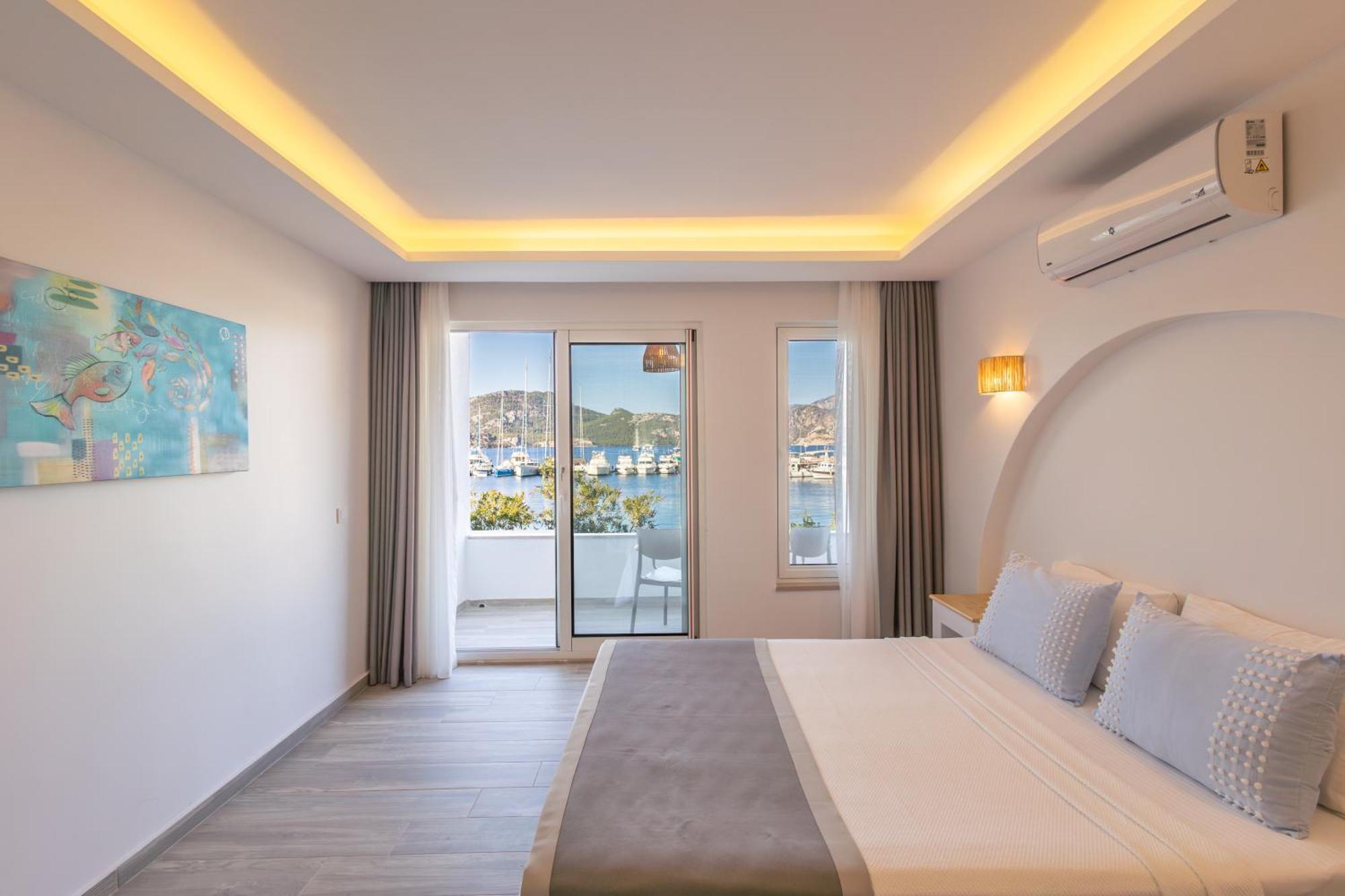 Hotel Base Selimiye *