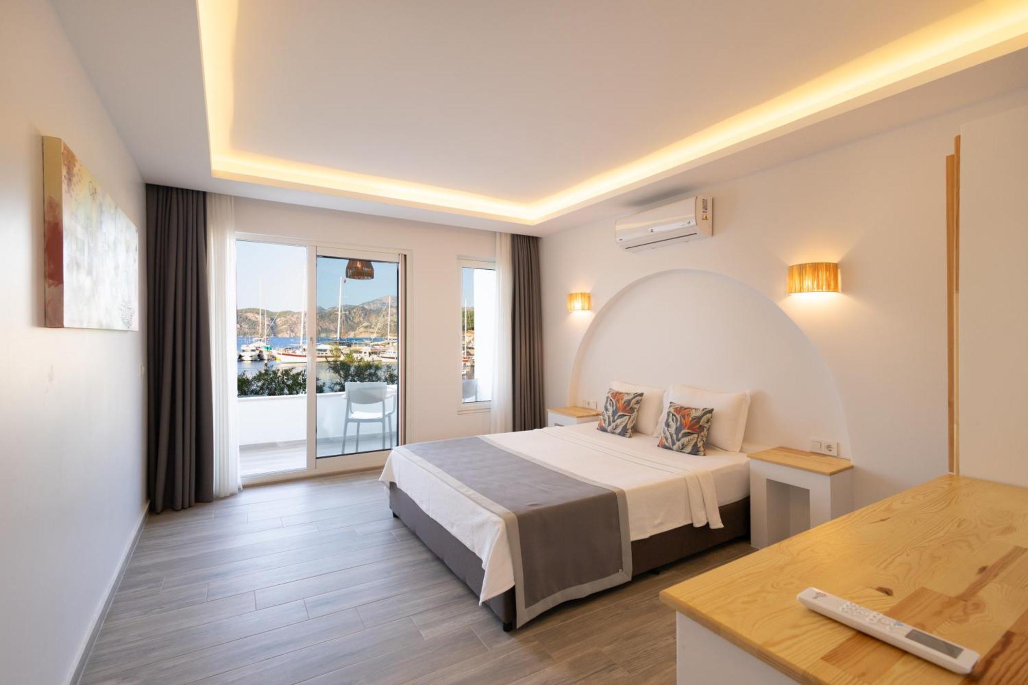 Base Selimiye Hotel Marmaris