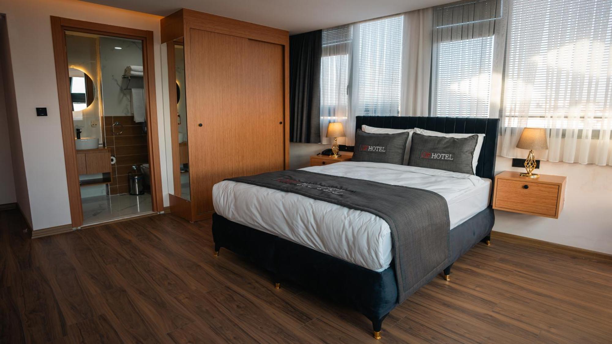 Cip & - Bakirkoey Center Hotel