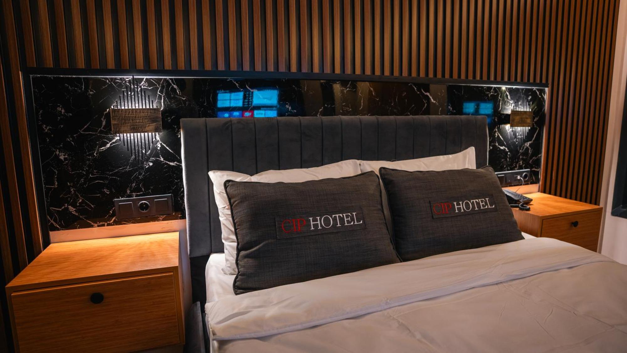 Cip & - Bakirkoey Center 4*