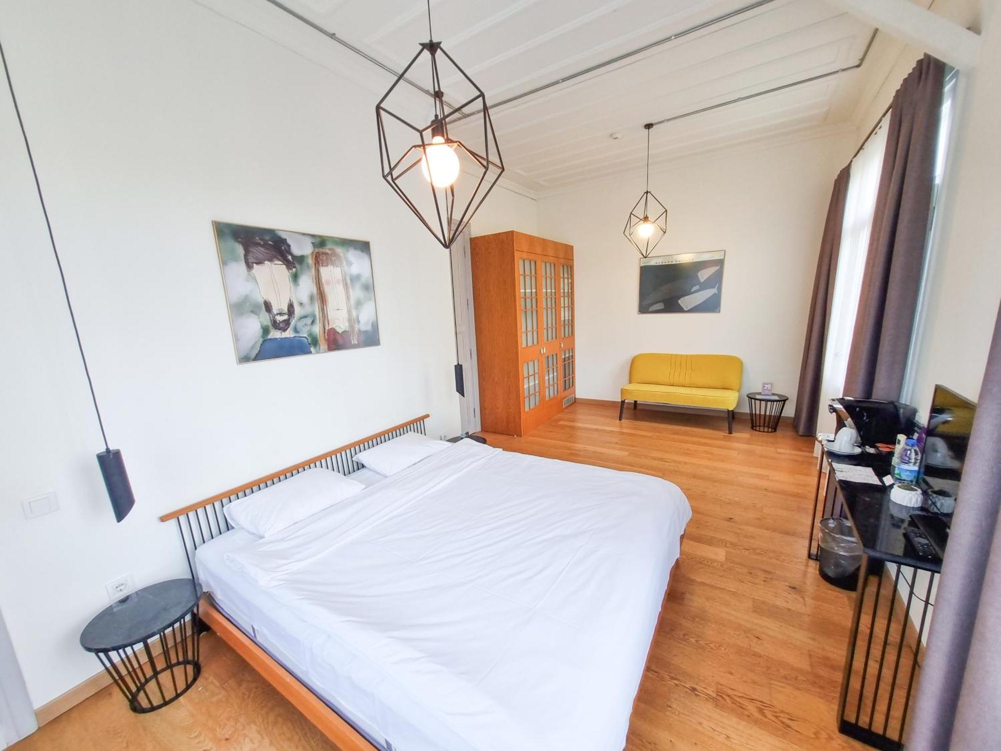 Hotel Serguzest 3*