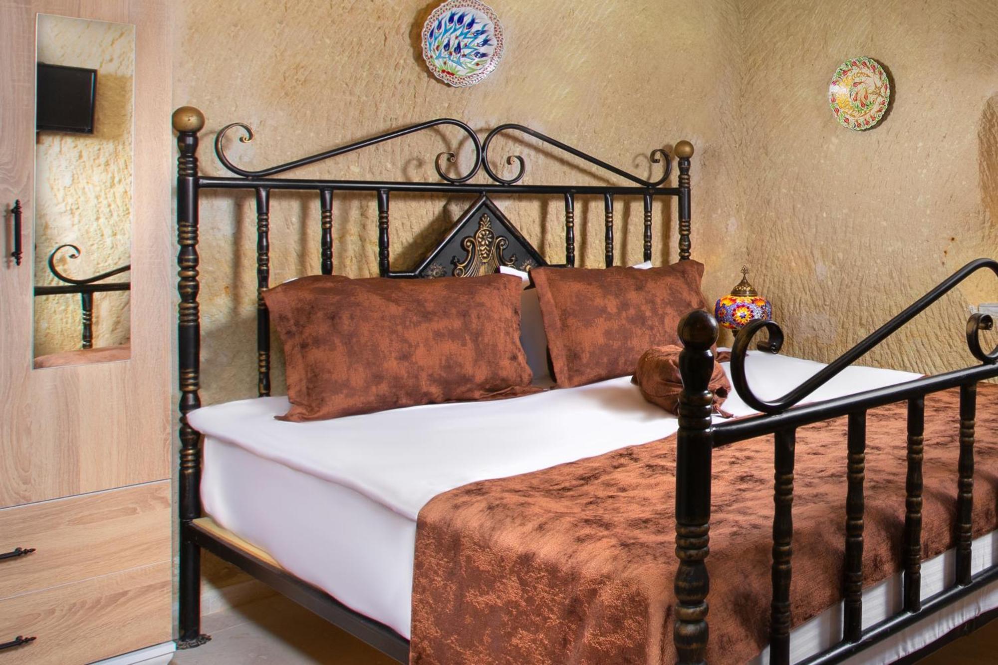 Romantic Cave * Nevsehir