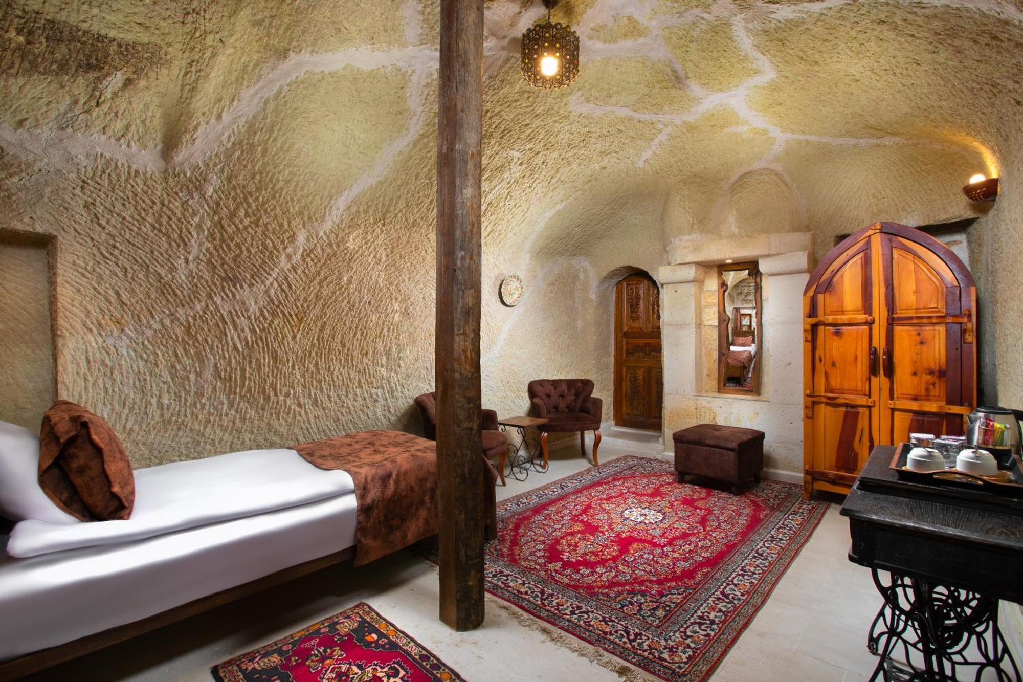 Romantic Cave * Nevsehir