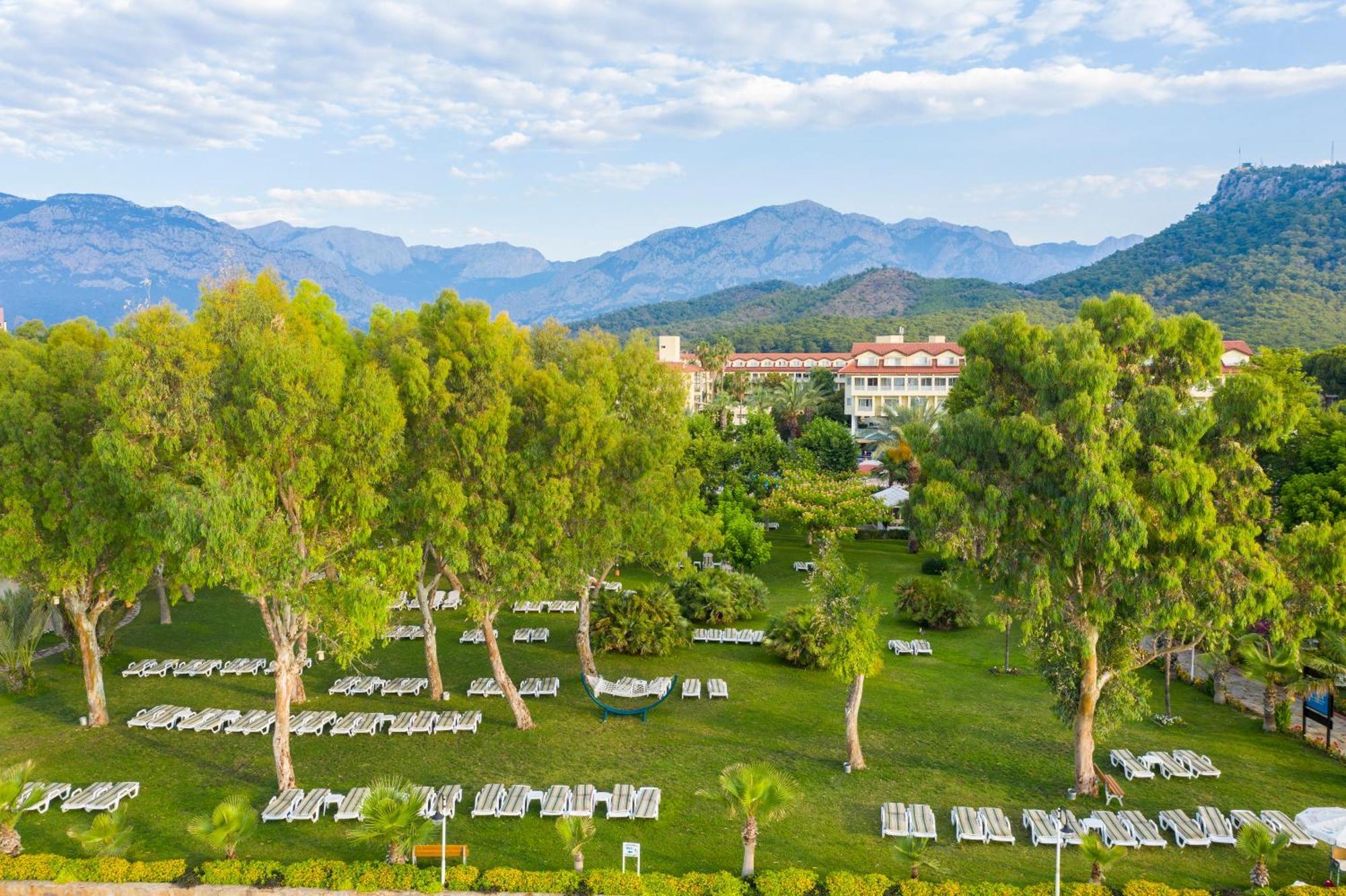 Resort Queen's Park Le Jardin Kemer