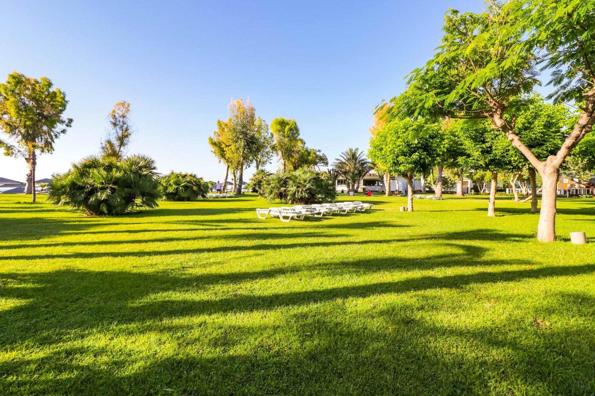 Resort Queen's Park Le Jardin Kemer