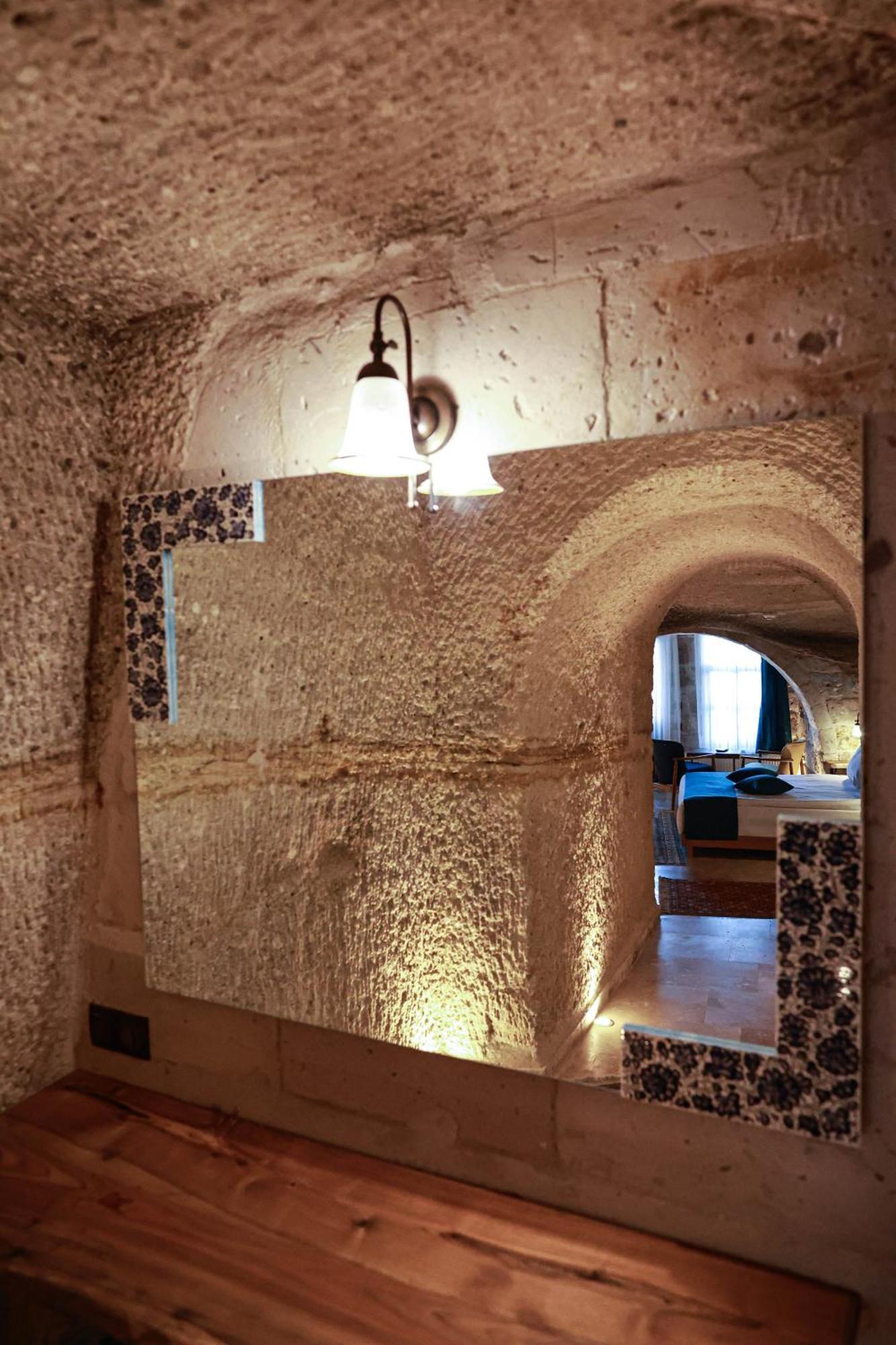 Hotel Peruna Cave *