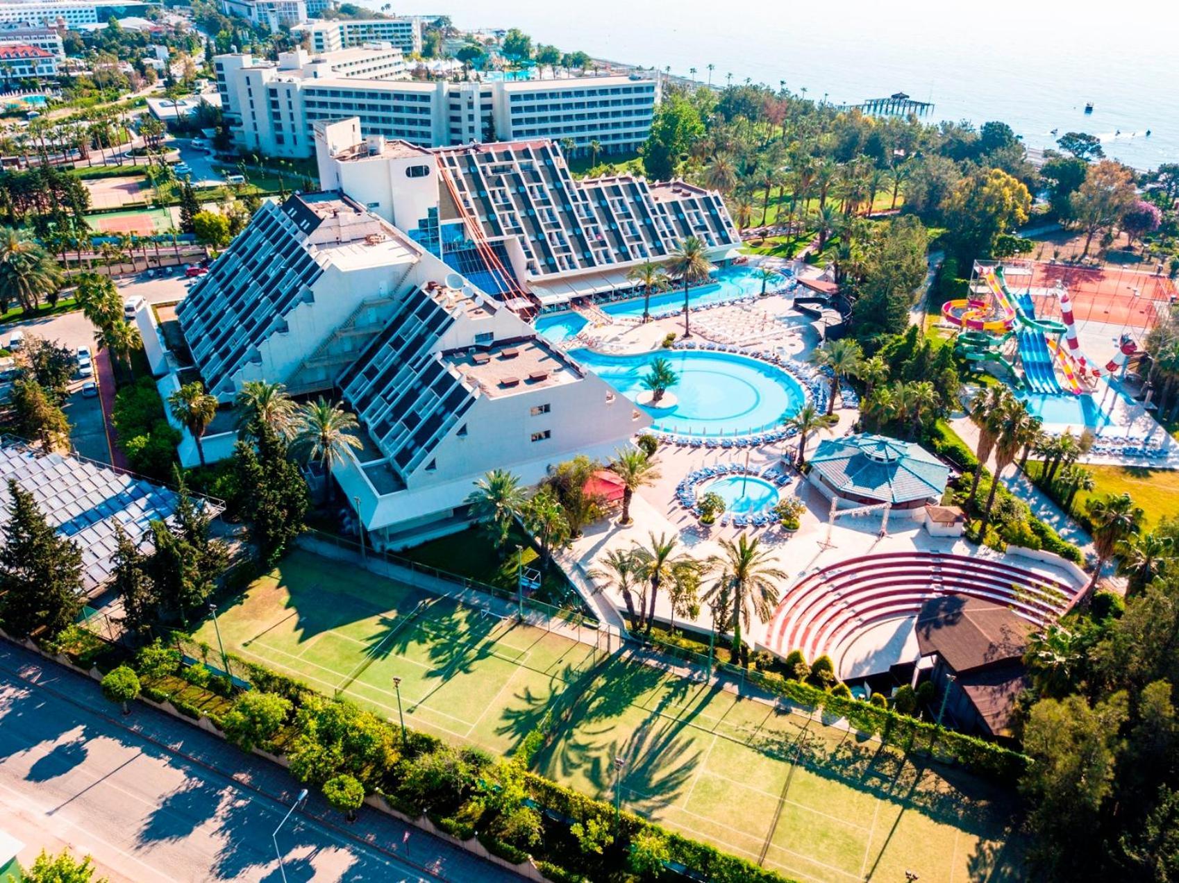 Queen's Park Goynuk 5* Kemer