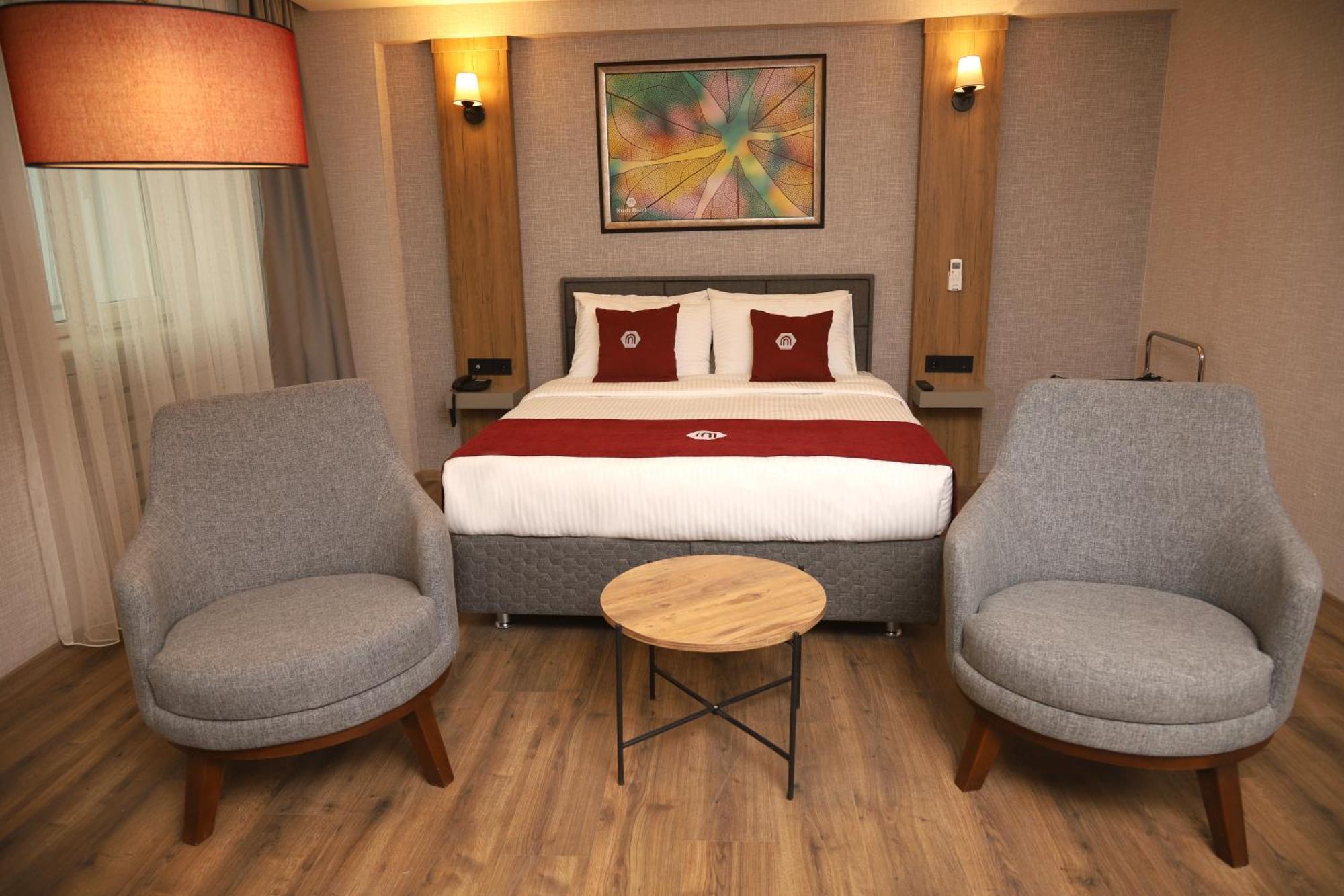Rush Hotel