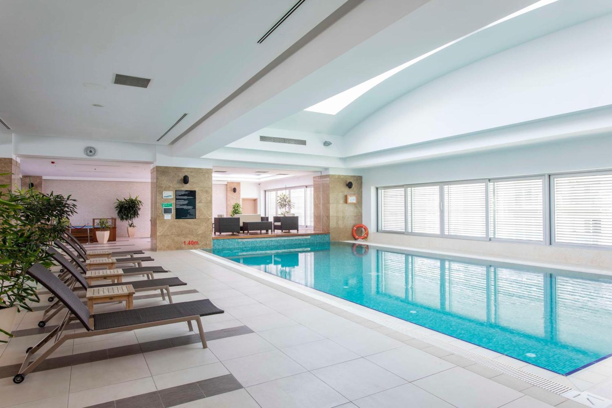 Hotel Radisson Residences Avrupa Tem Istanbul