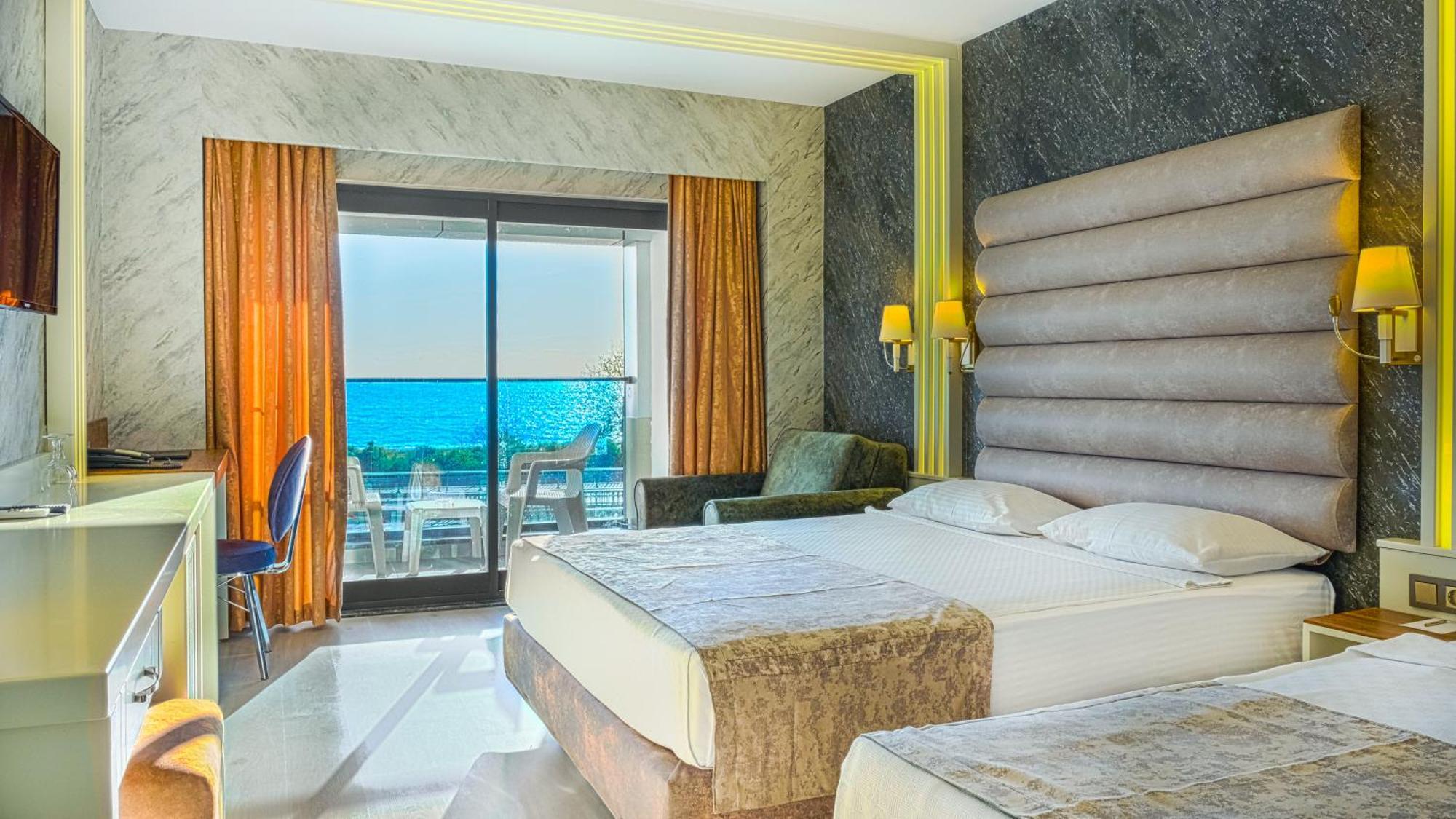 Kirbiyik - Alanya 5* Kargicak (Alanya)