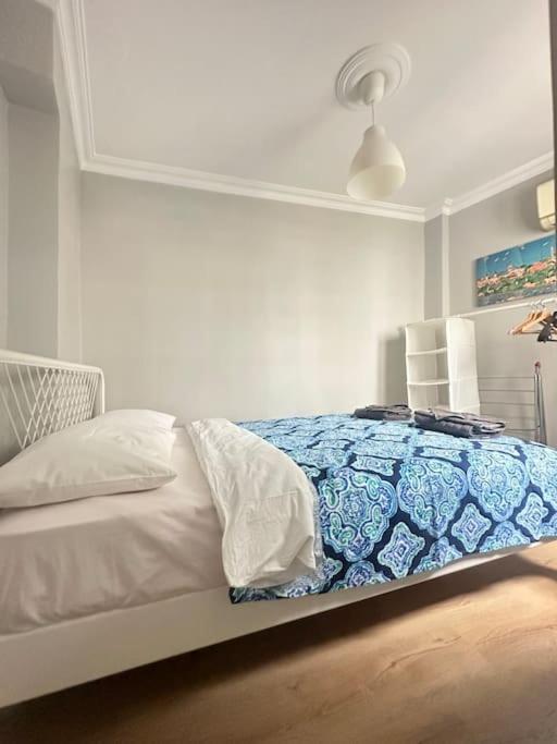 Apartment 5 Min Walk Distance Taksim Square Semi Sea View Istanbul
