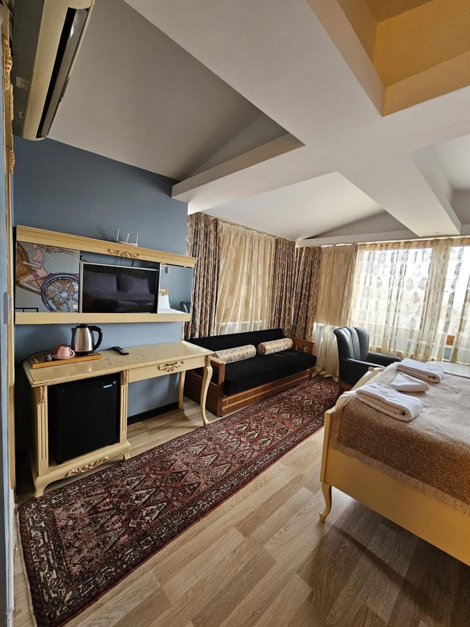 Optimist 3* Istanbul
