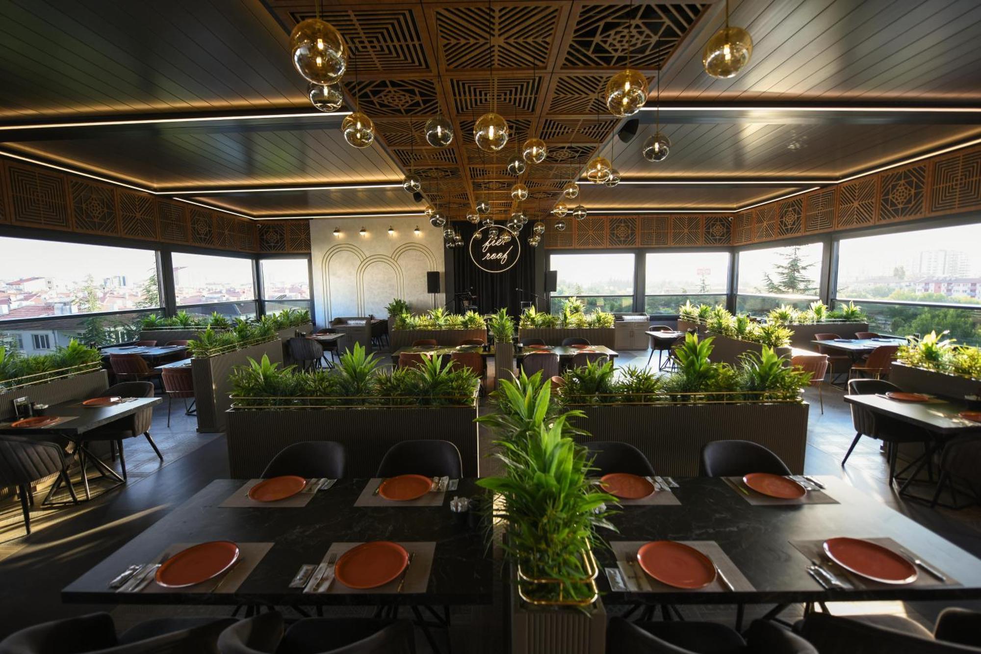 Hotel Fier Life Center 3*