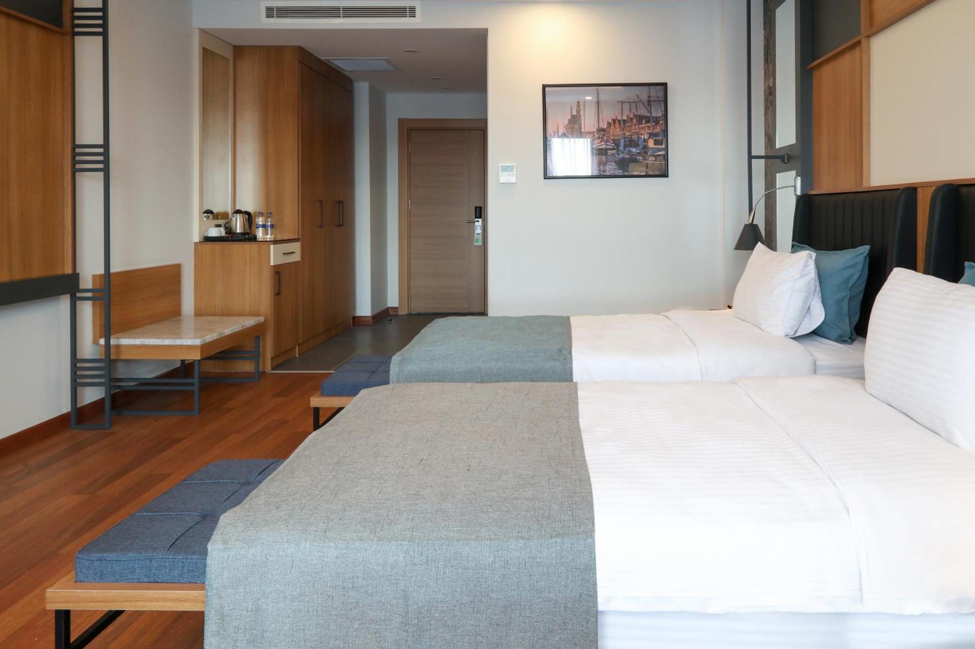 Hotel Expoist