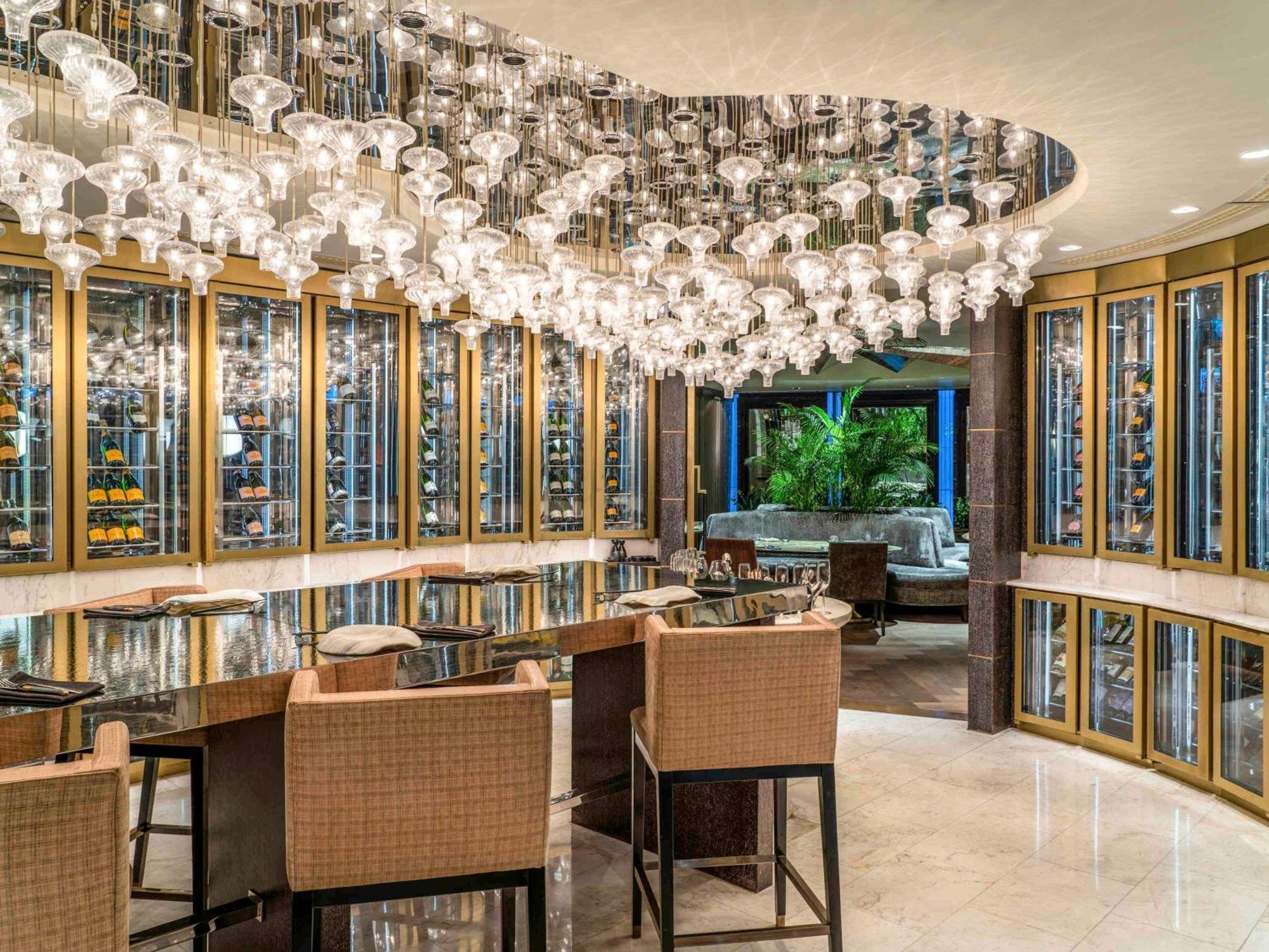 Raffles 5*