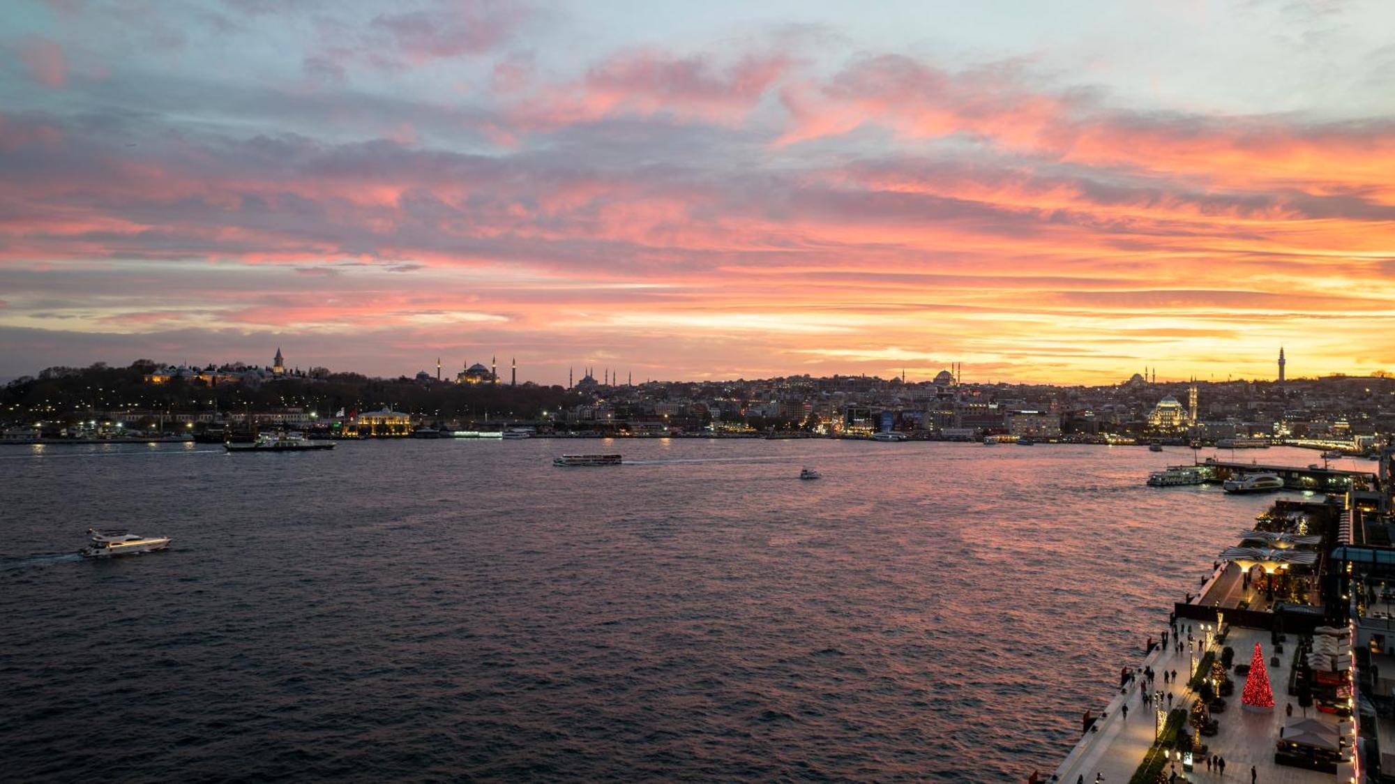 Dream Karakoey Bosphorus