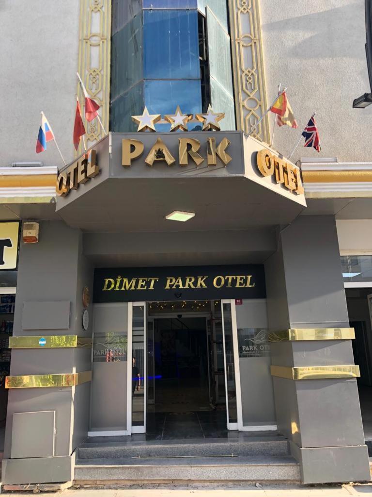 Dimet Park Van