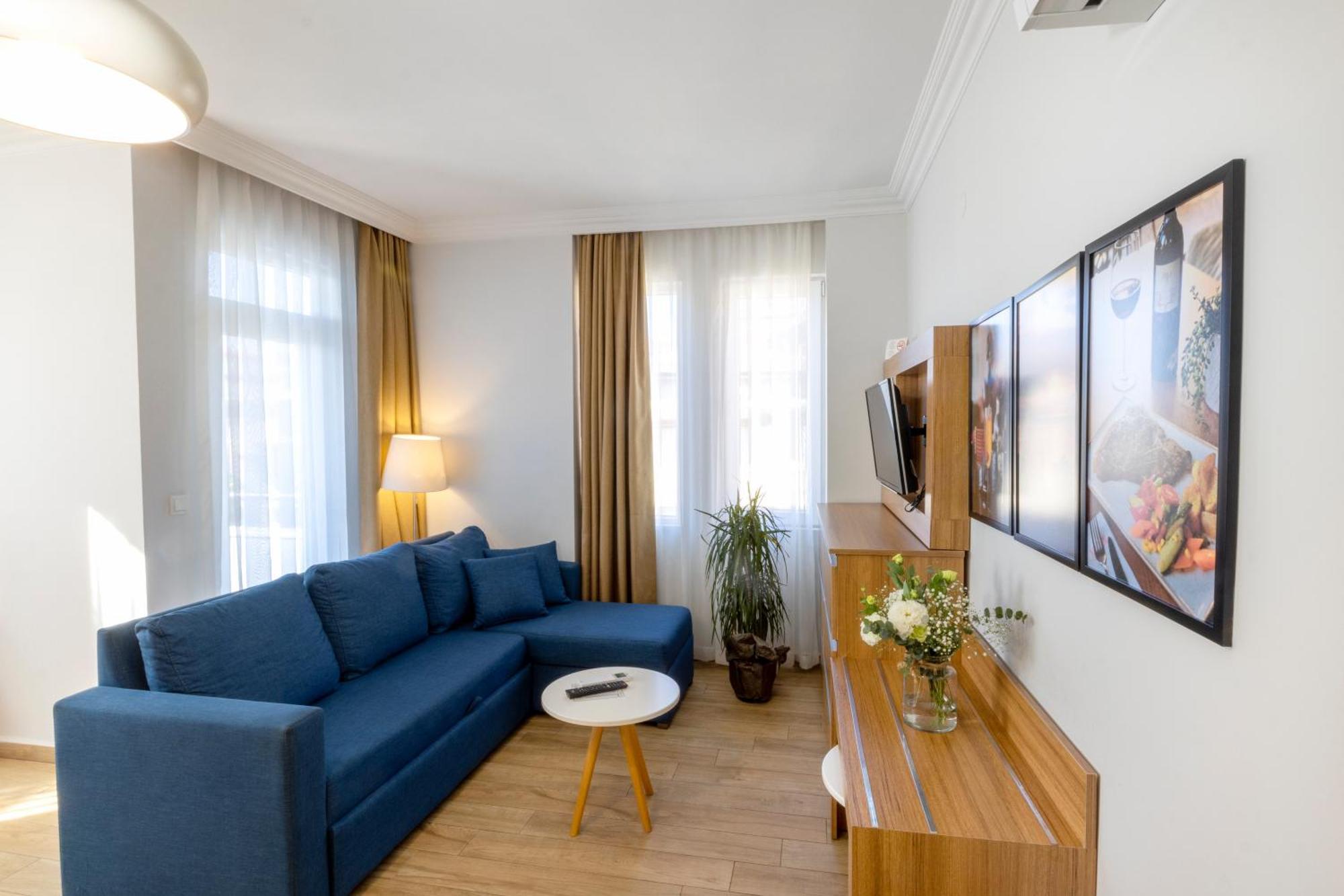 Comfort Hotel 3*