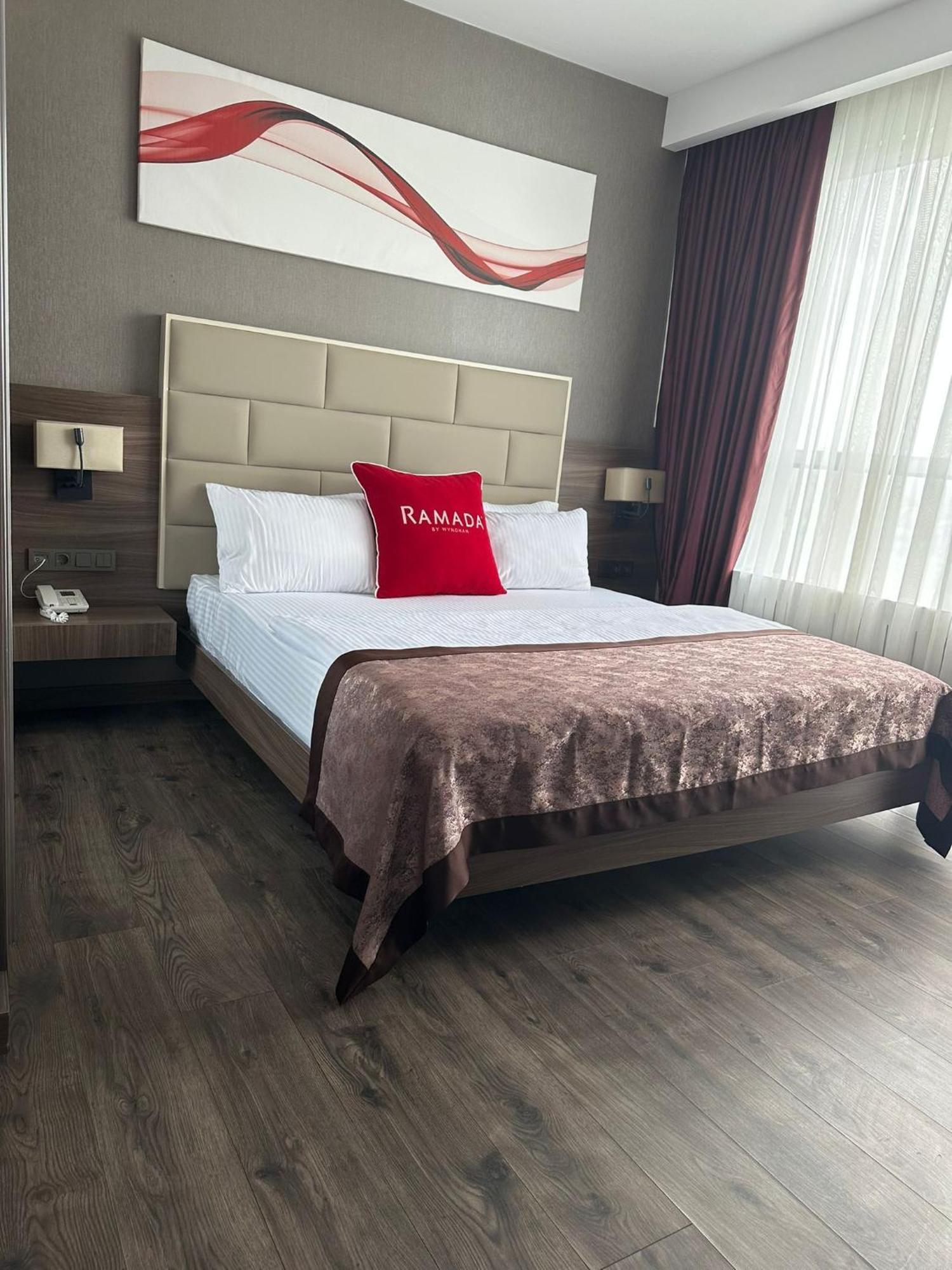 Hotel Ramada By Wyndham Sivas