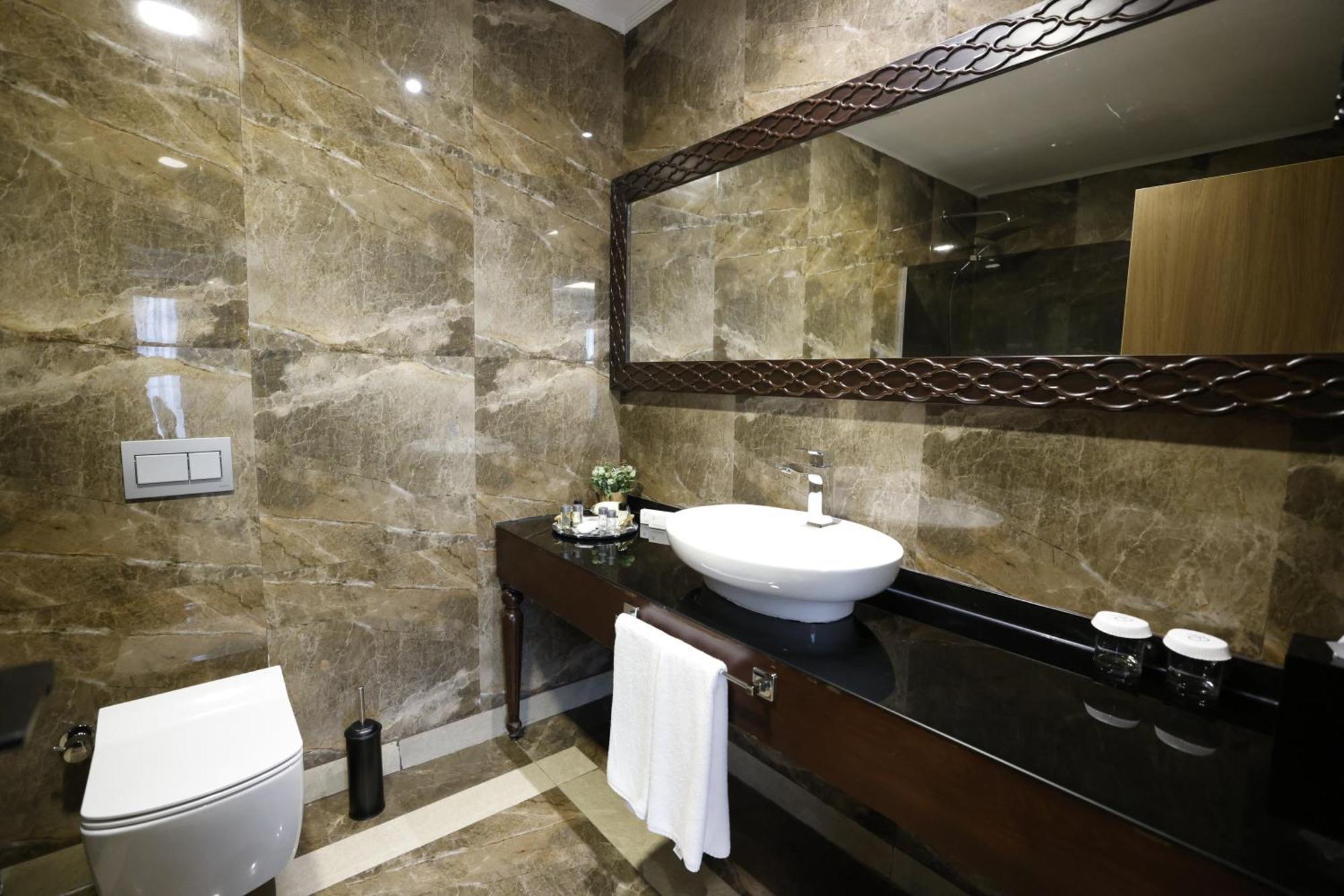 Park Dedeman Kizilay Hotel