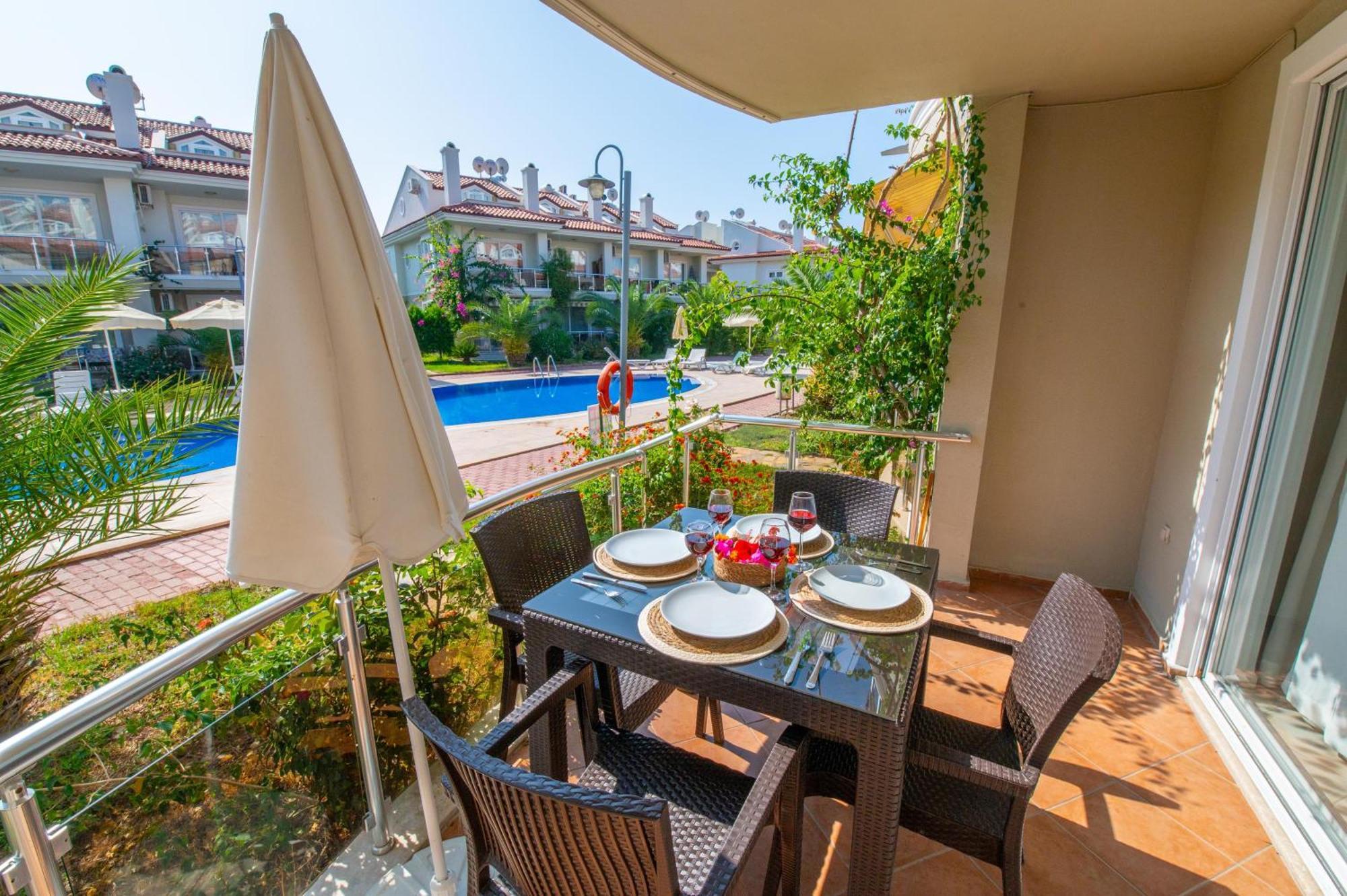 Sunset Club Aqua Lettings 3* Fethiye