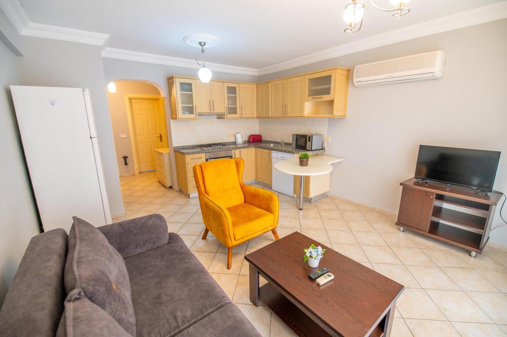 Sunset Club Aqua Lettings 3*