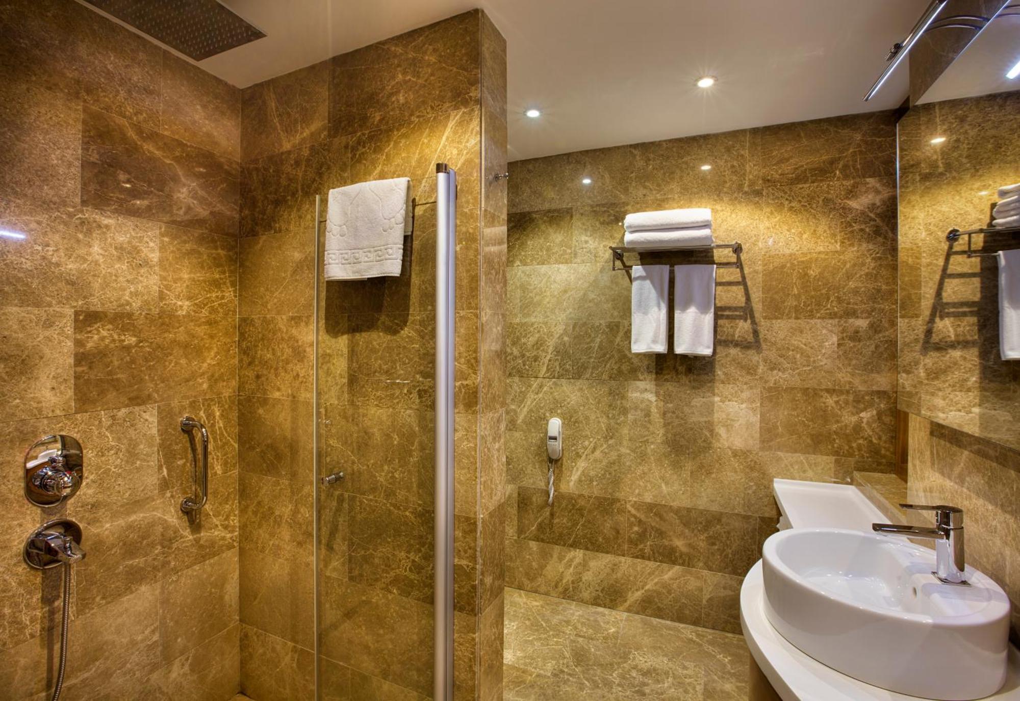 Hilton Garden Kocaeli Sekerpinar